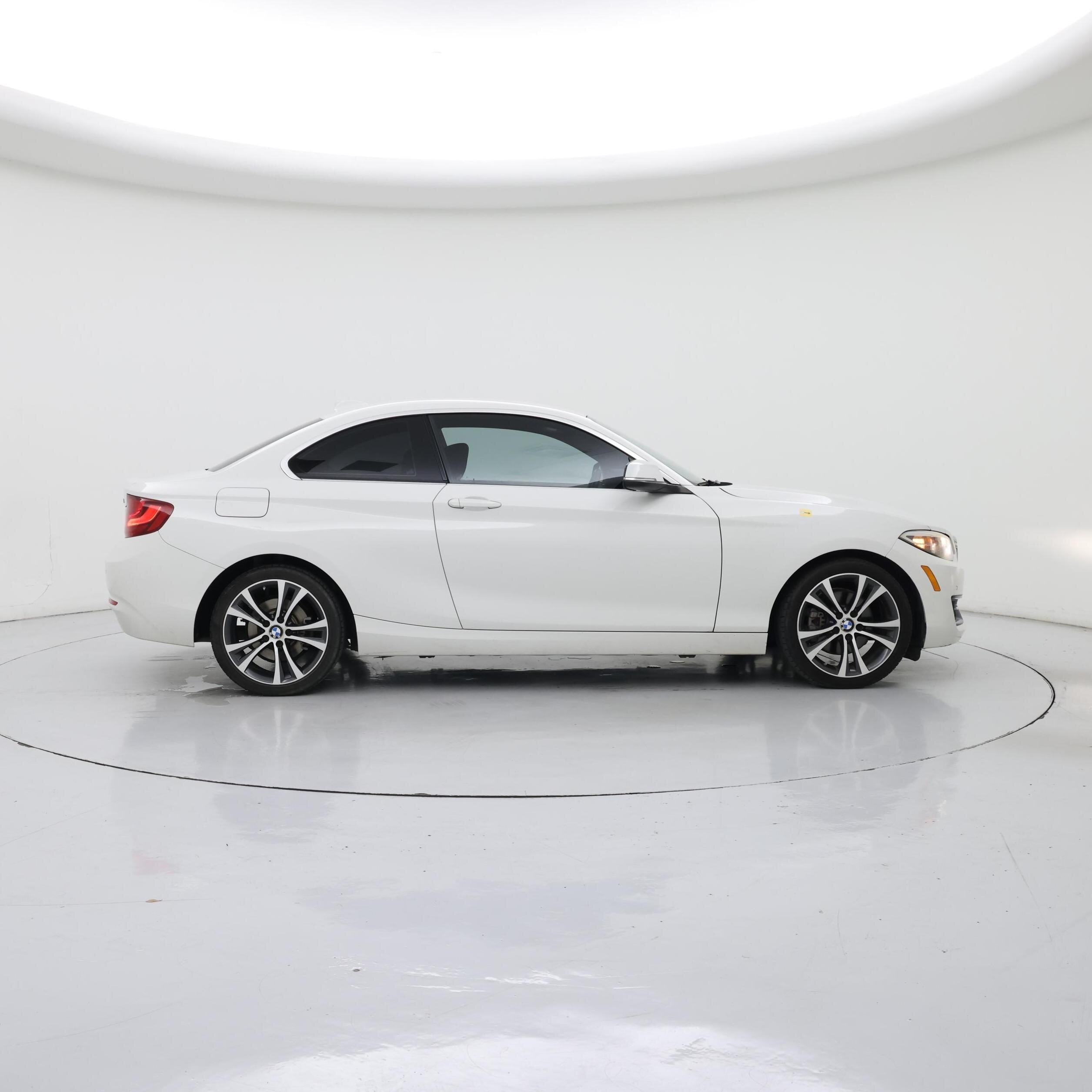 Thumbnail: 2017 BMW 2 Series - 7