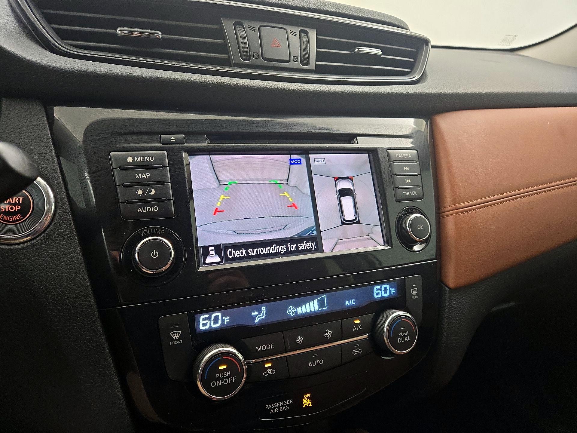 Thumbnail: 2019 Nissan Rogue - 15