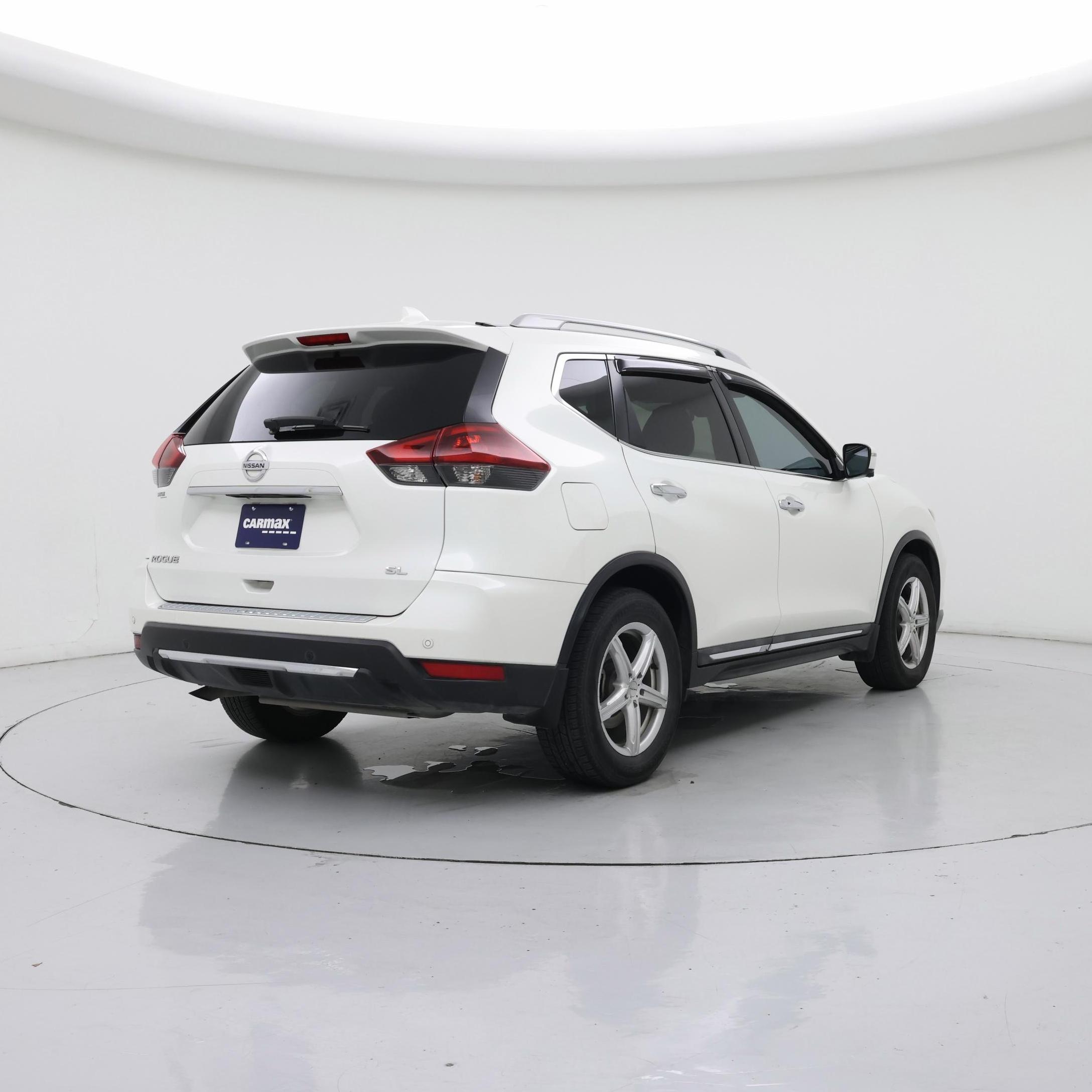 Thumbnail: 2019 Nissan Rogue - 8