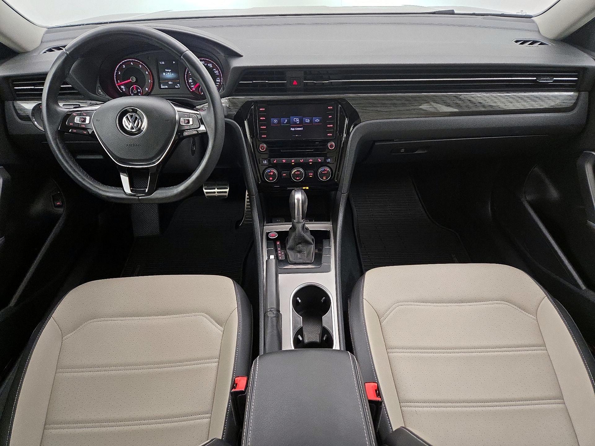 Thumbnail: 2020 Volkswagen Passat - 9