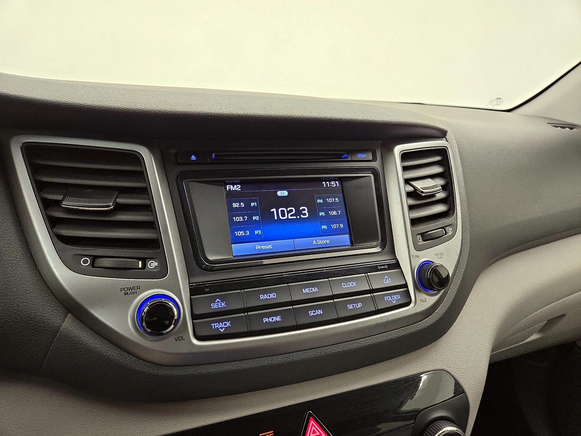 Thumbnail: 2017 Hyundai Tucson - 15