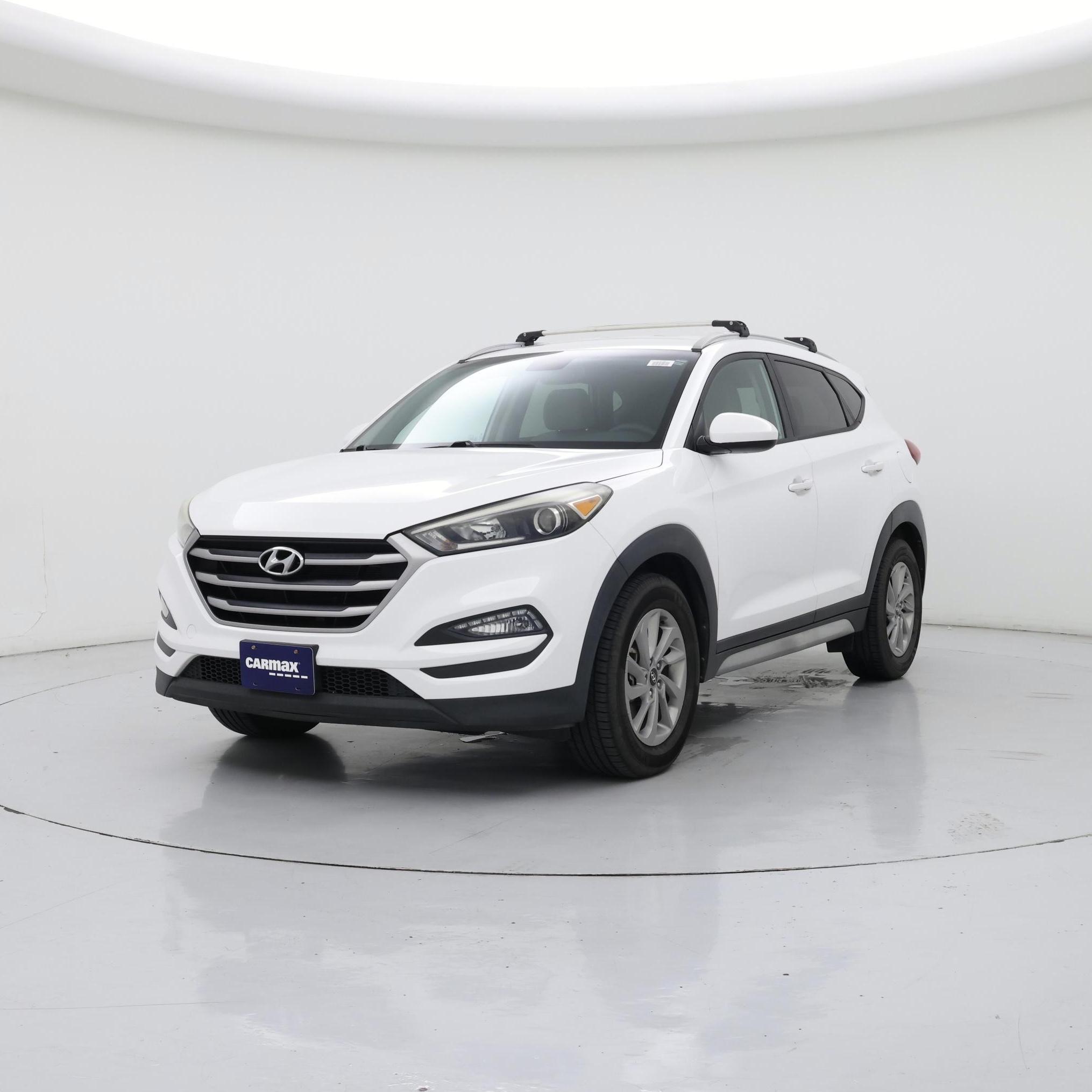 Thumbnail: 2017 Hyundai Tucson - 4
