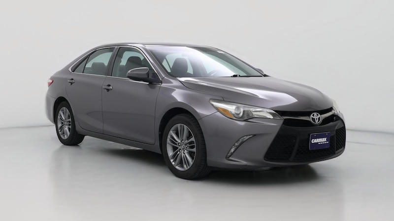 2017 Toyota Camry SE Hero Image