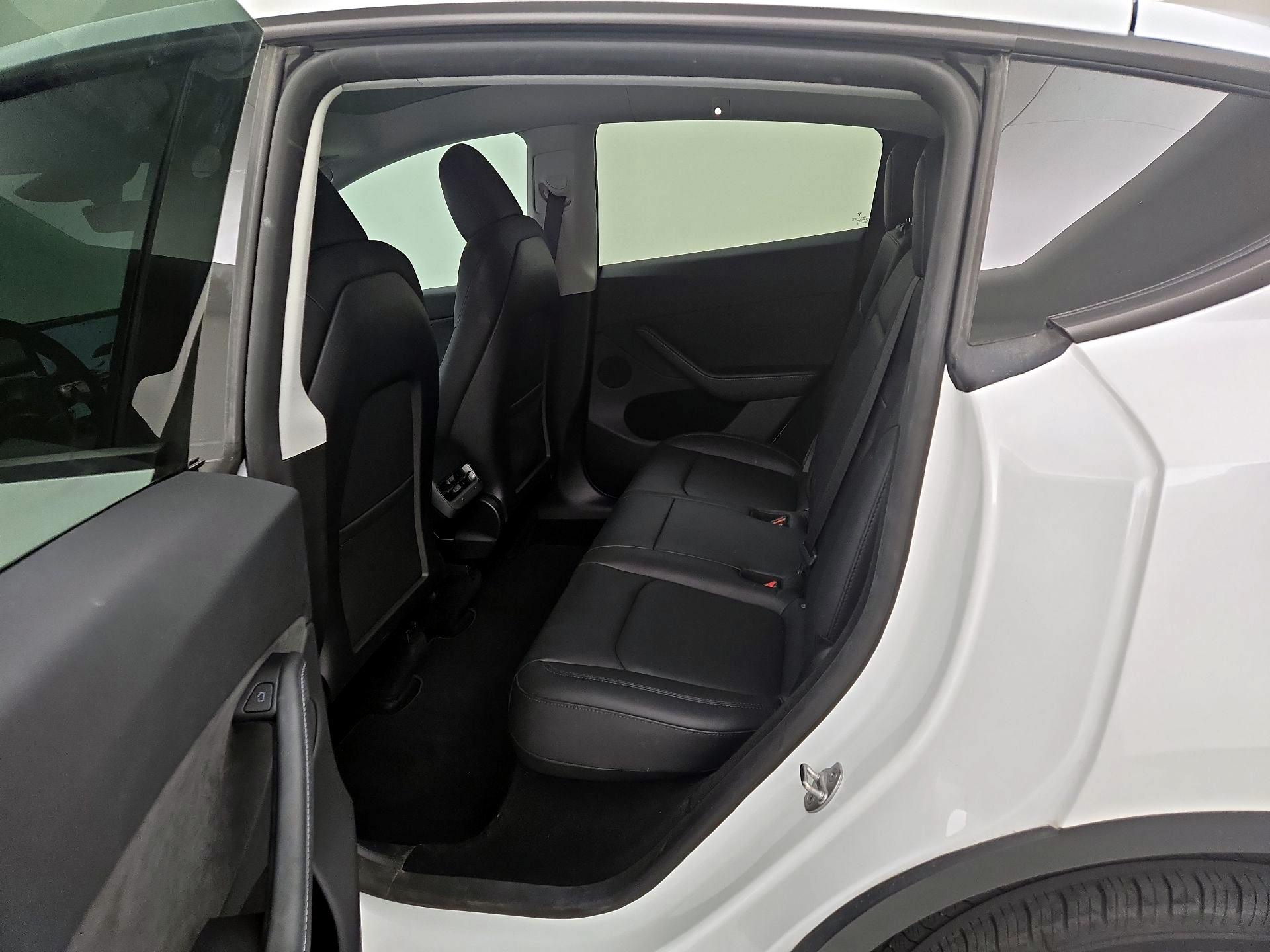 Thumbnail: 2023 Tesla Model Y - 19
