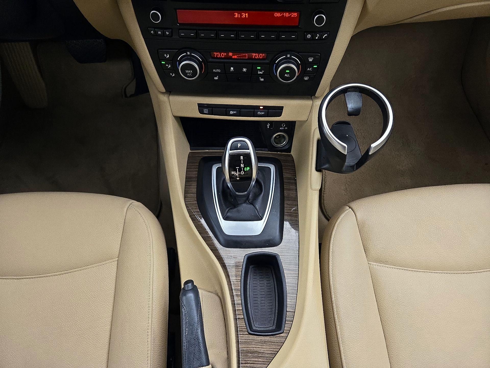 Thumbnail: 2015 BMW X1 - 16