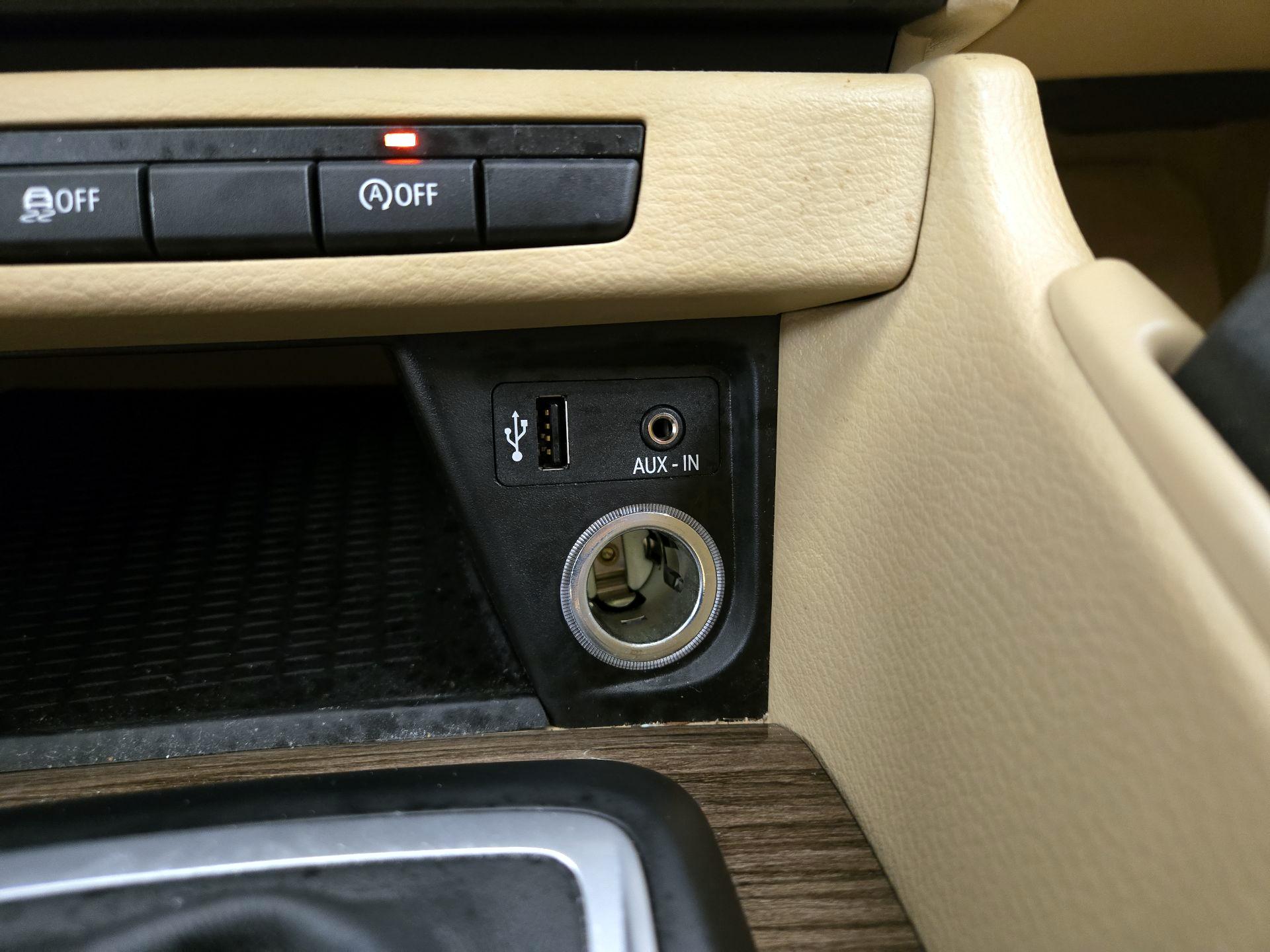 Thumbnail: 2015 BMW X1 - 17
