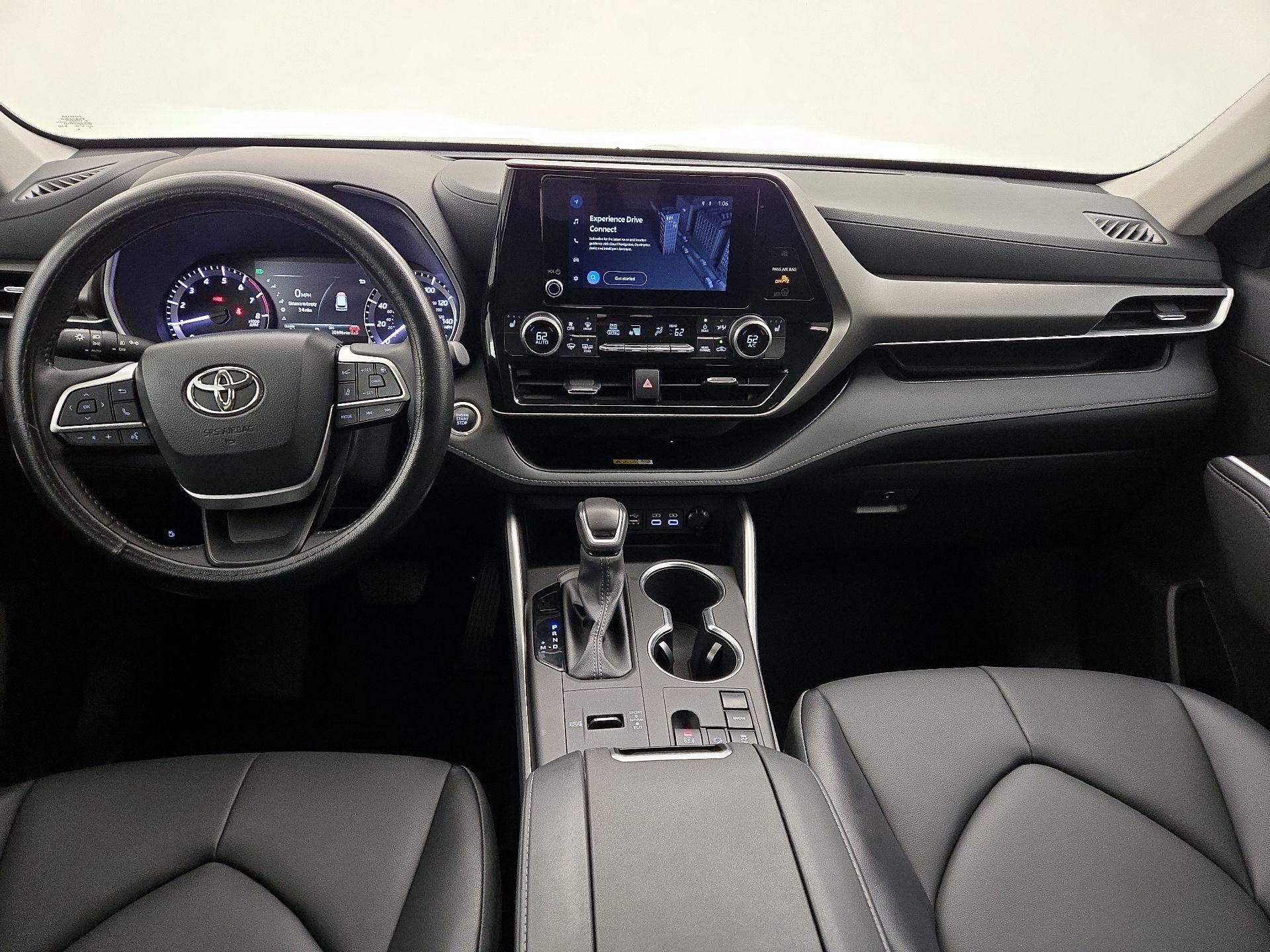 Thumbnail: 2024 Toyota Highlander - 9