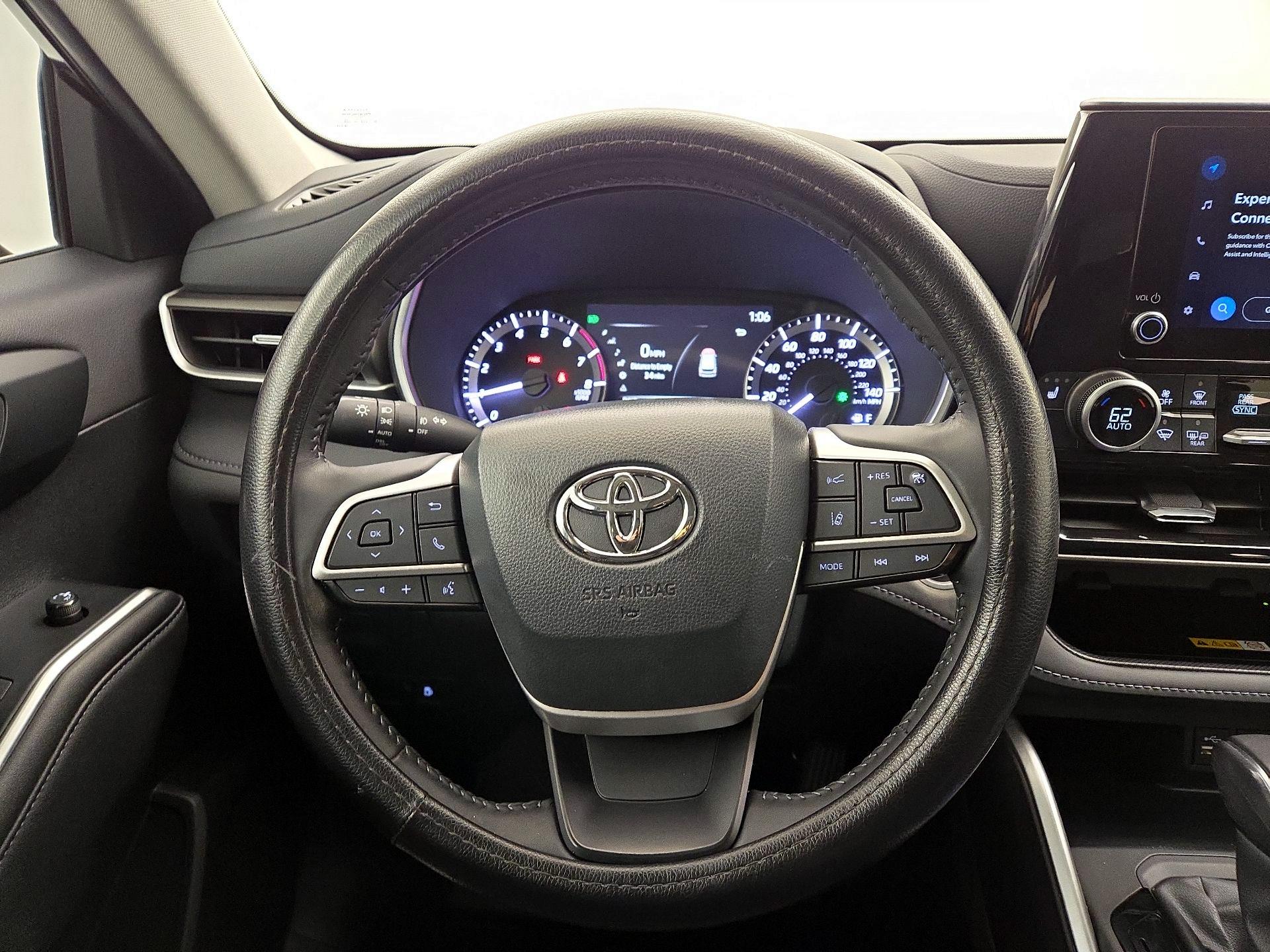 Thumbnail: 2024 Toyota Highlander - 10
