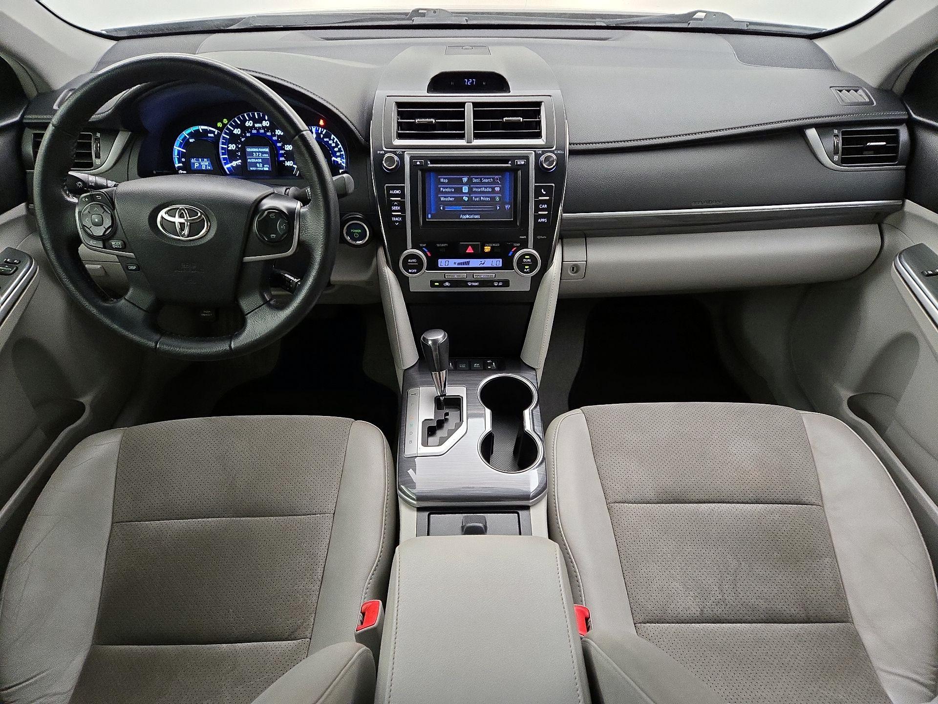 Thumbnail: 2014 Toyota Camry - 9