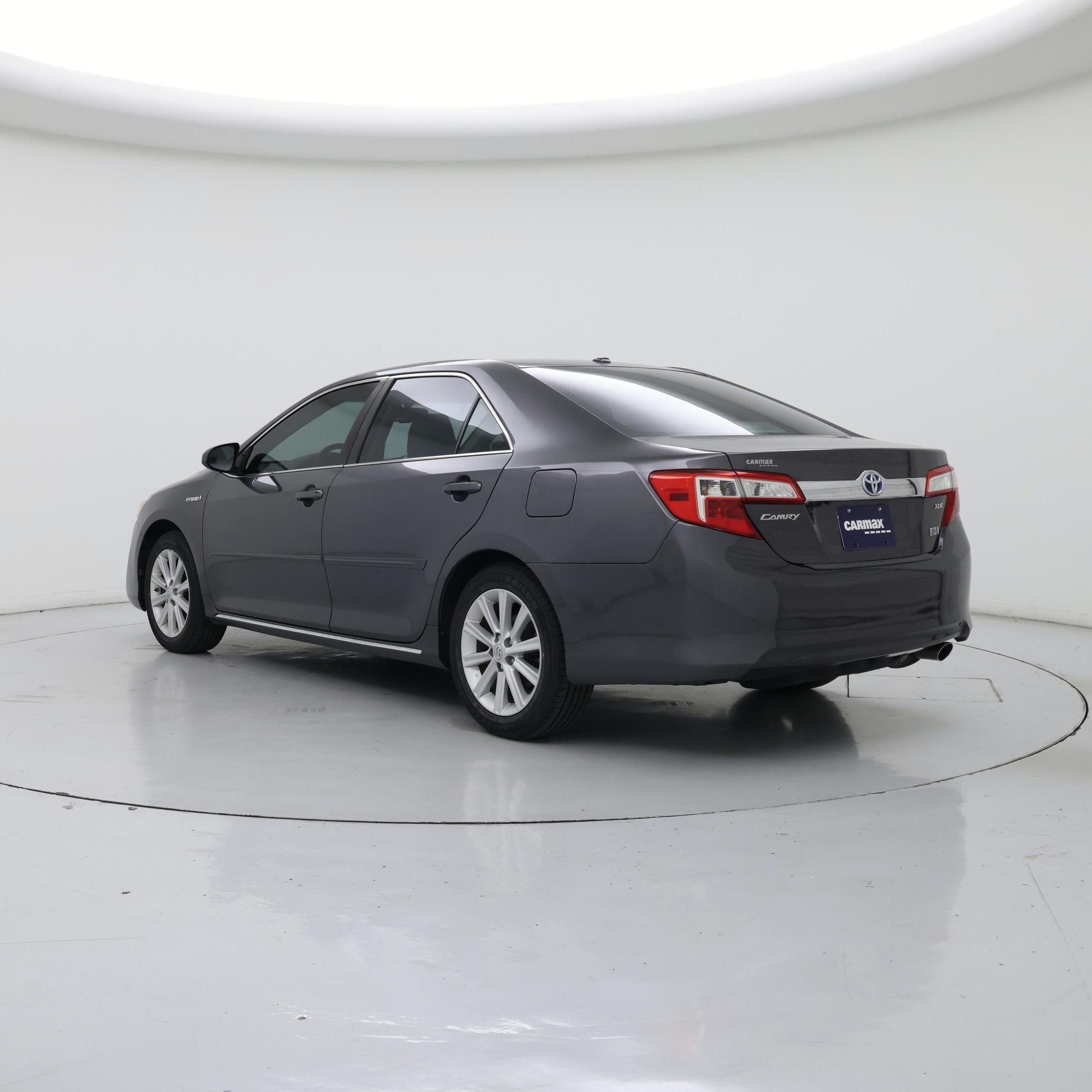 Thumbnail: 2014 Toyota Camry - 2