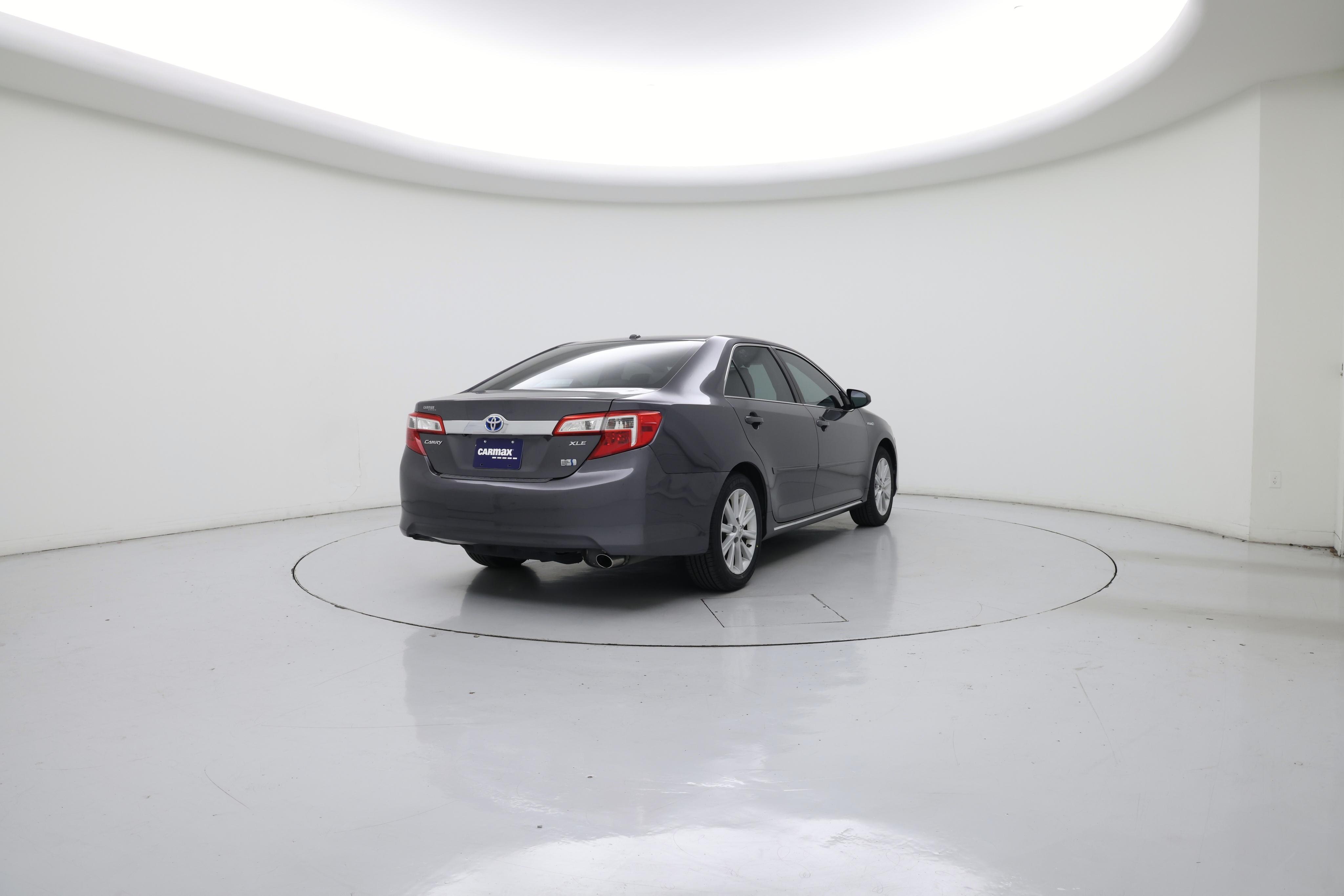 Thumbnail: 2014 Toyota Camry - 8