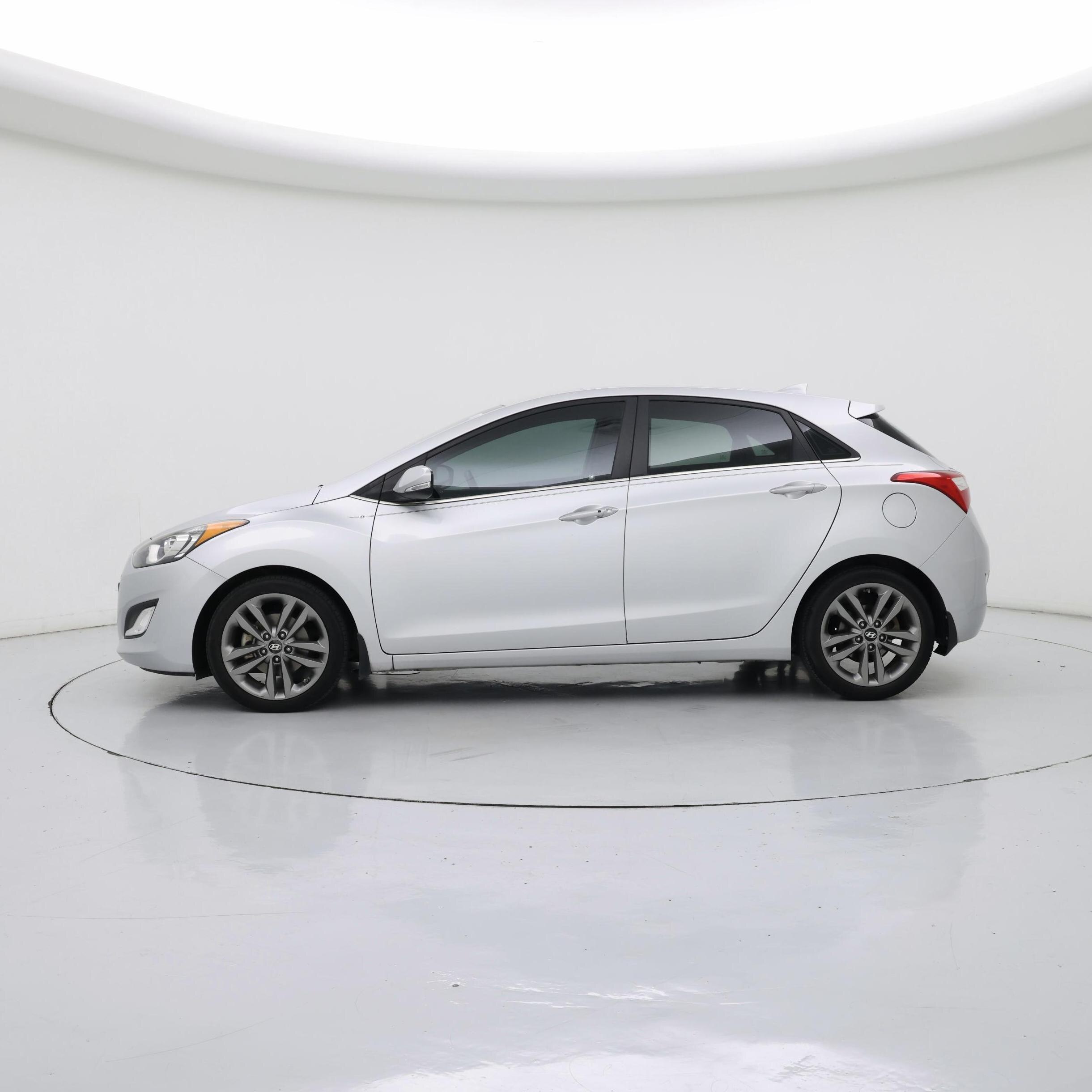 Thumbnail: 2016 Hyundai Elantra - 3