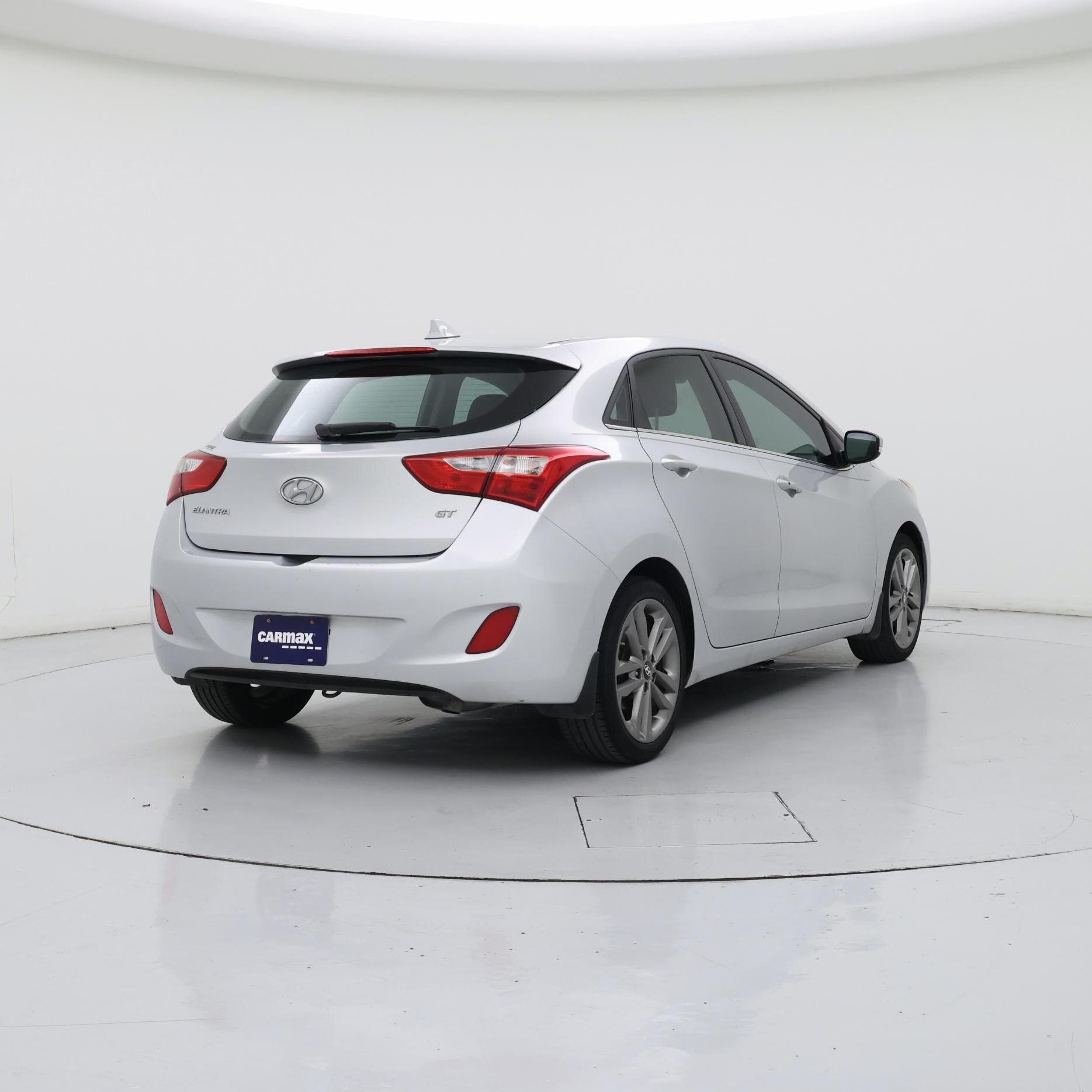Thumbnail: 2016 Hyundai Elantra - 8