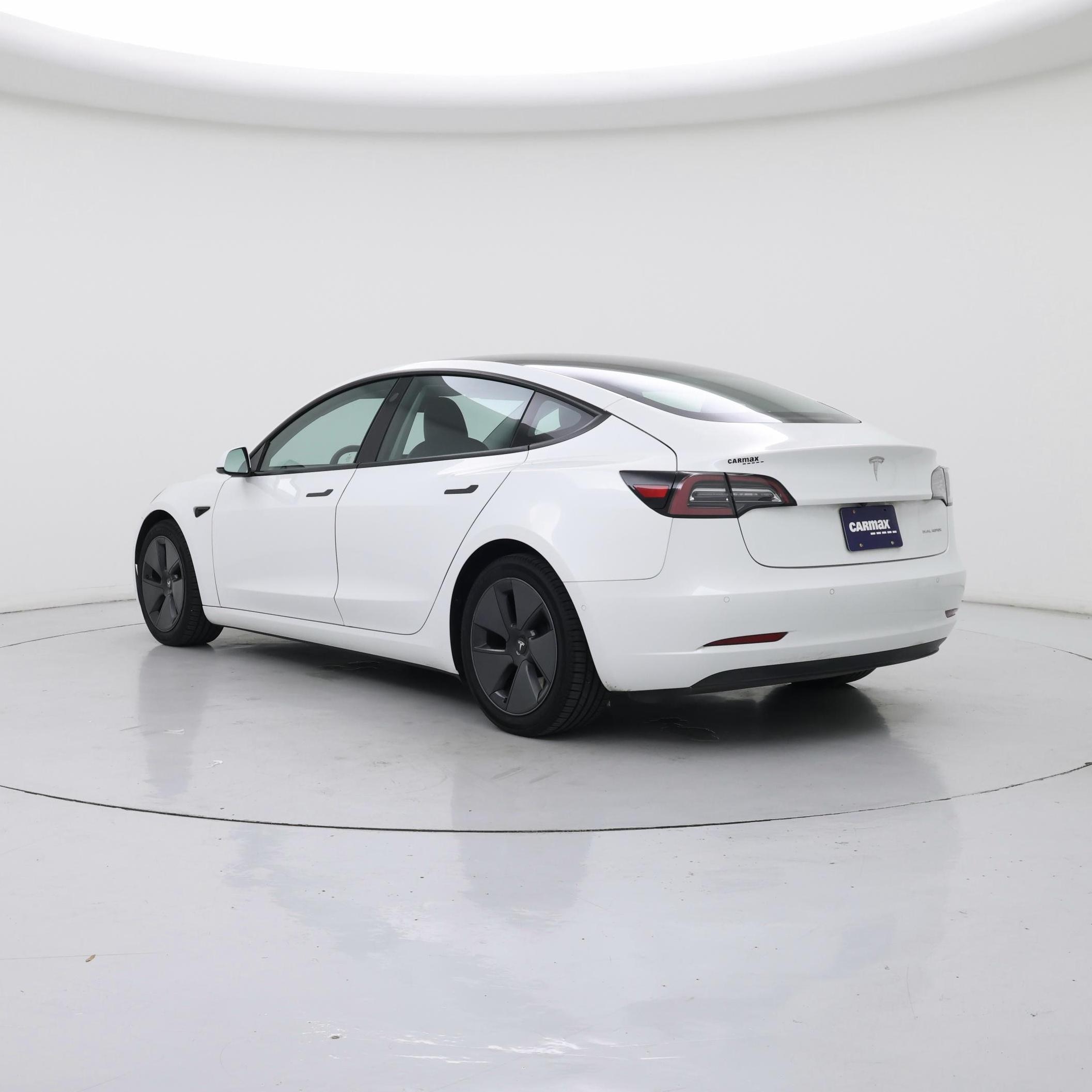 Thumbnail: 2021 Tesla Model 3 - 2