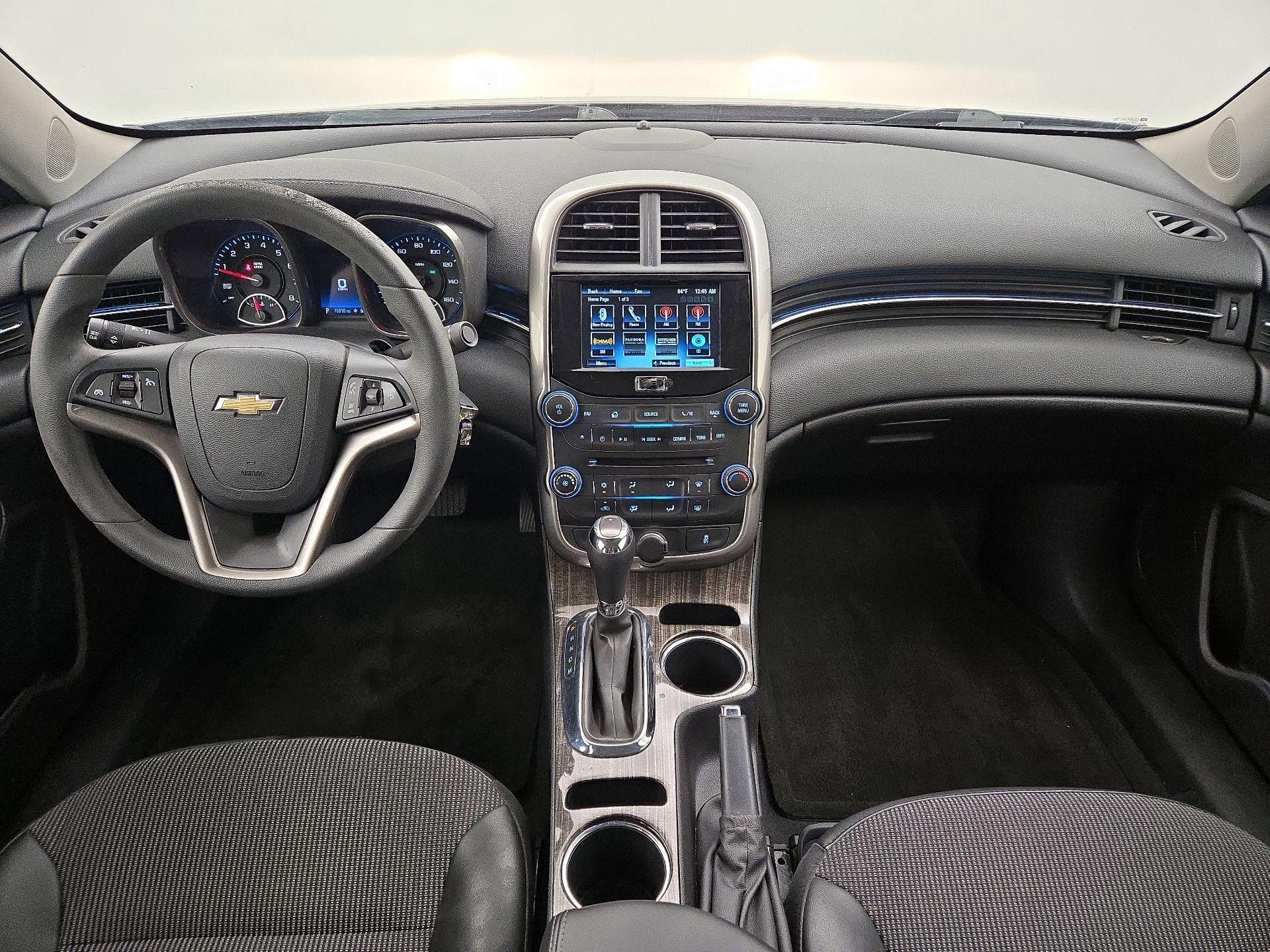 Thumbnail: 2015 Chevrolet Malibu - 9