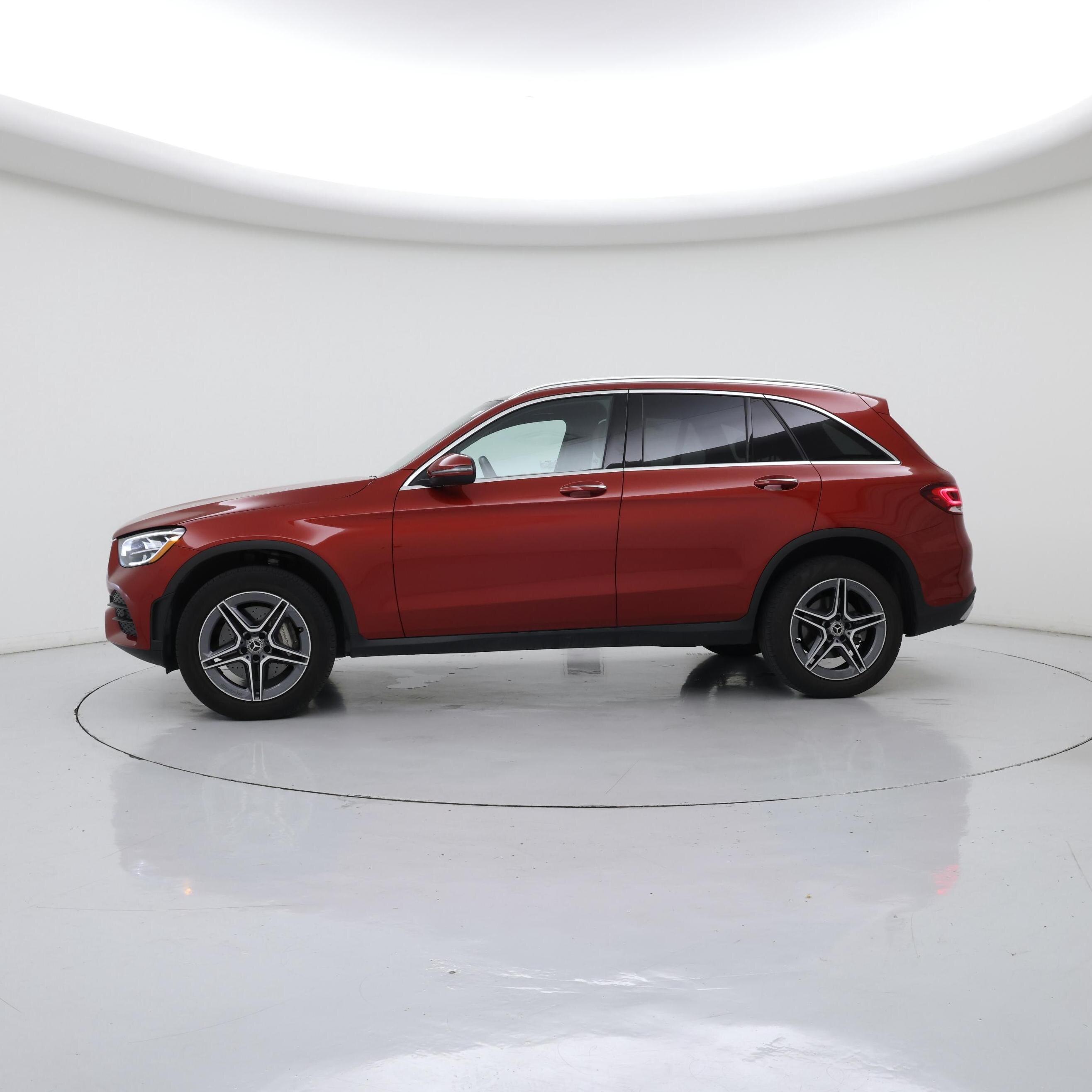 Thumbnail: 2022 Mercedes-Benz GLC - 3