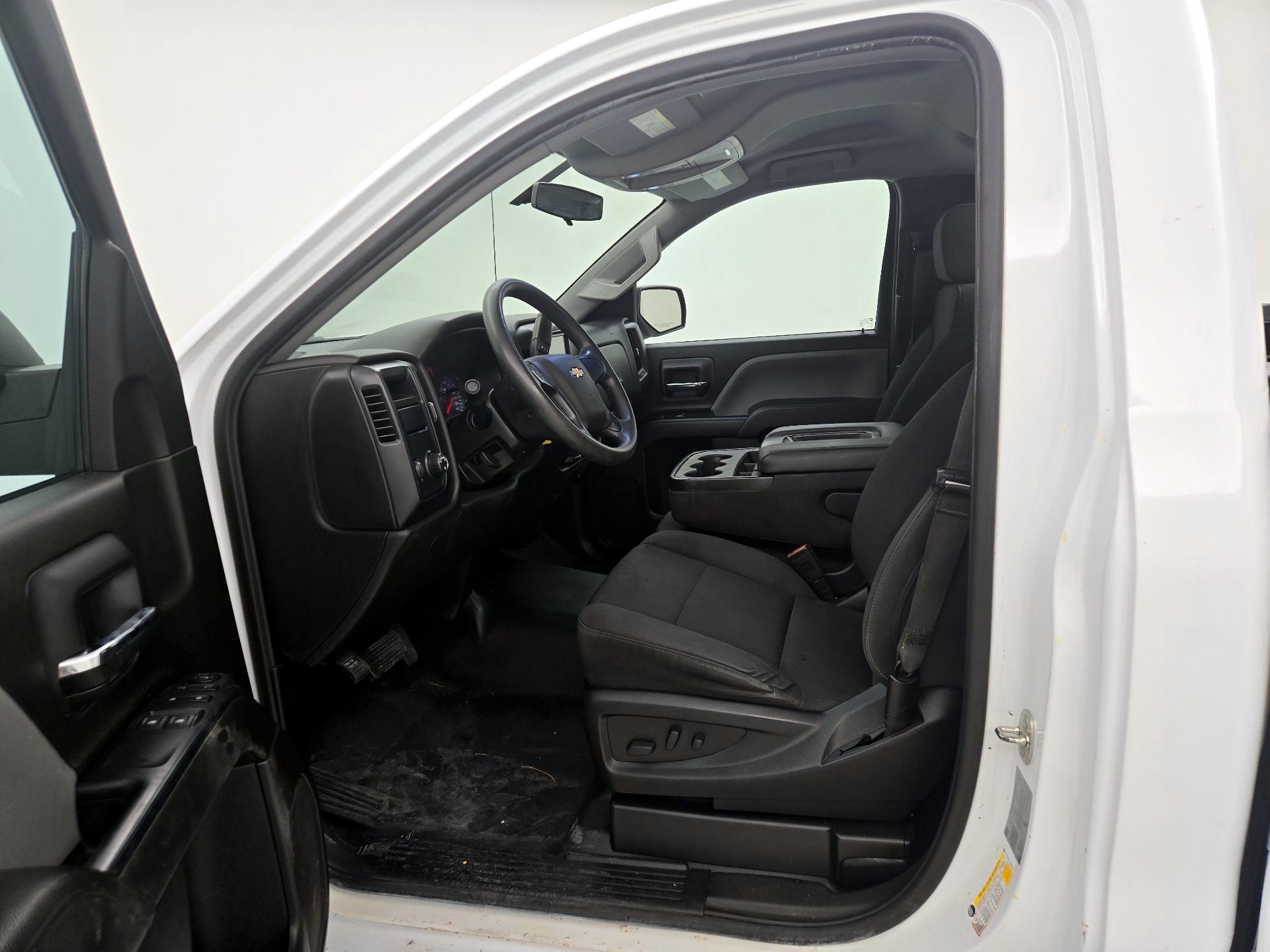 Thumbnail: 2018 Chevrolet Silverado 1500 - 11