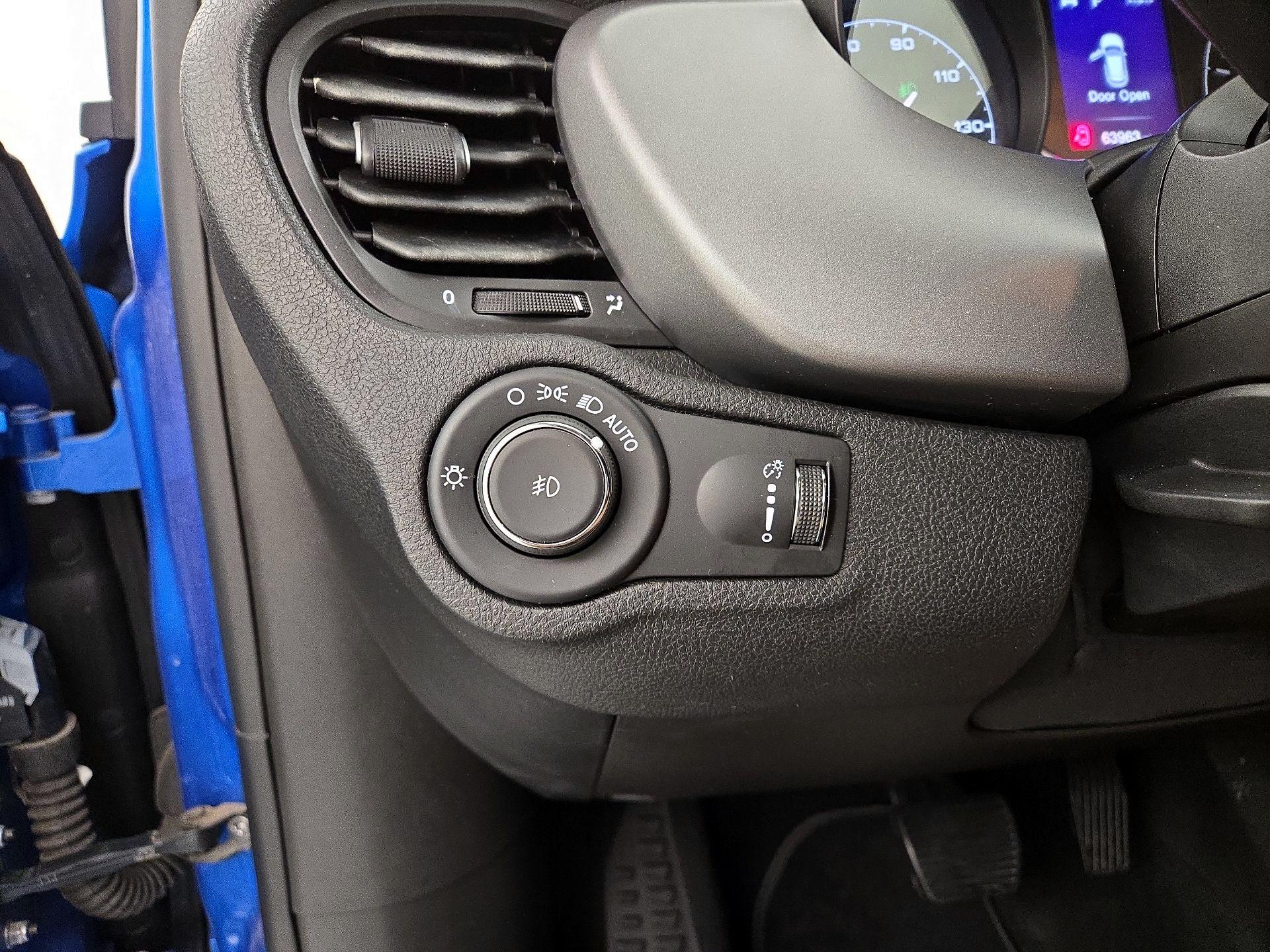 Thumbnail: 2021 Fiat 500X - 13