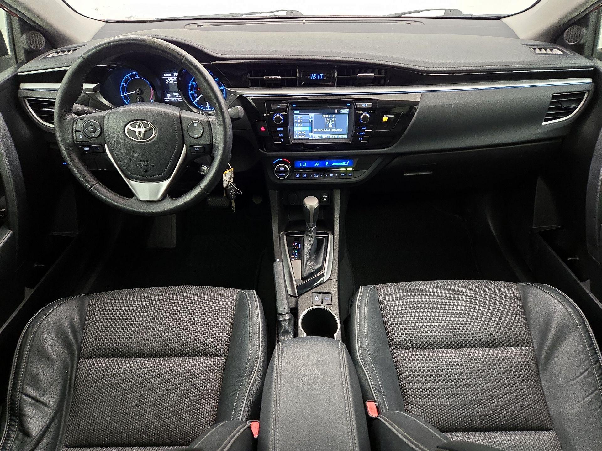 Thumbnail: 2015 Toyota Corolla - 9