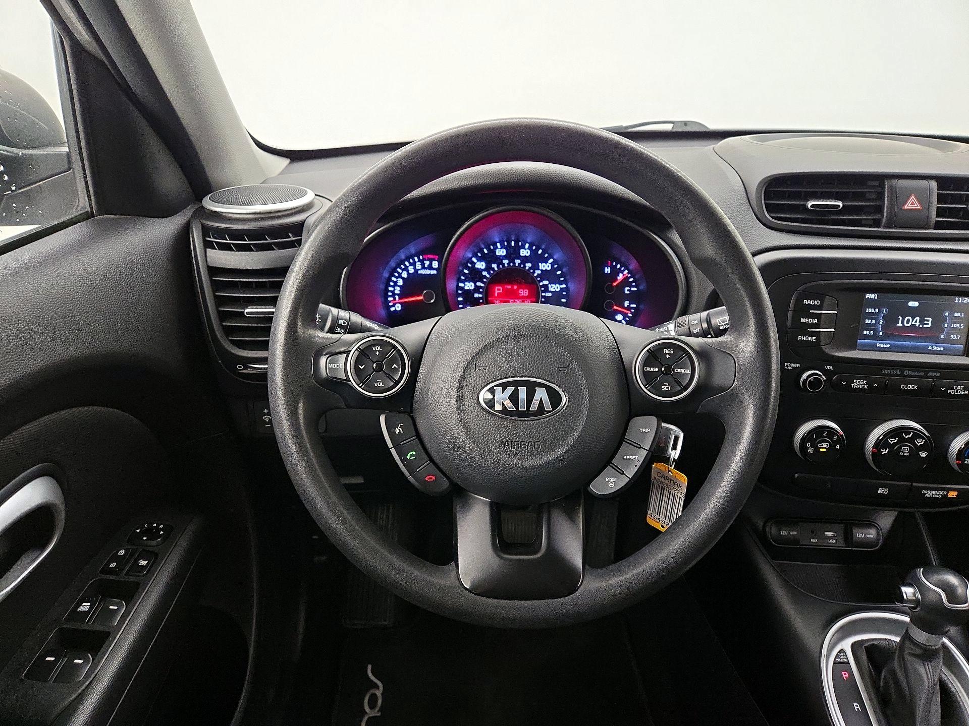 Thumbnail: 2016 Kia Soul - 10