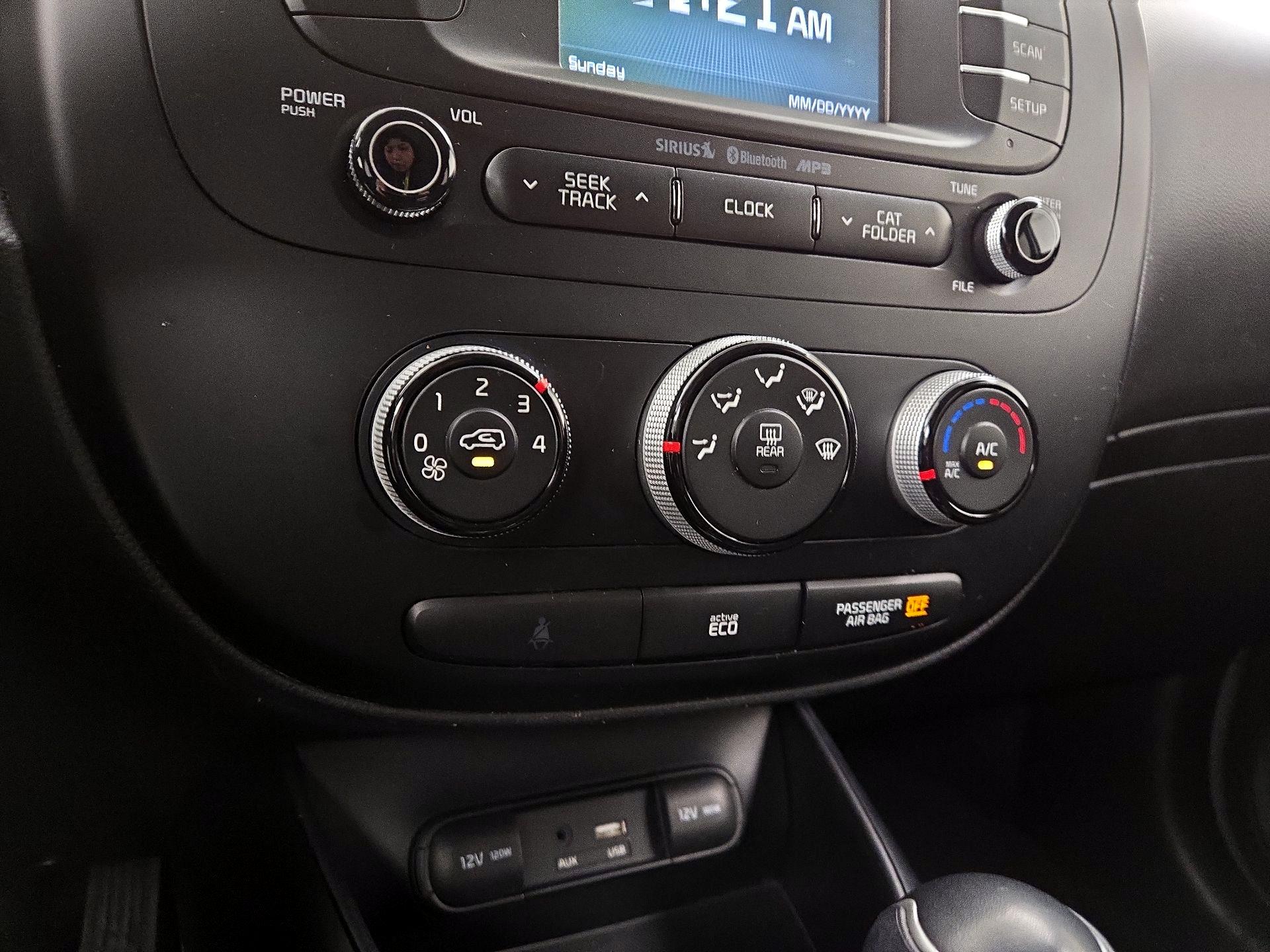 Thumbnail: 2016 Kia Soul - 15
