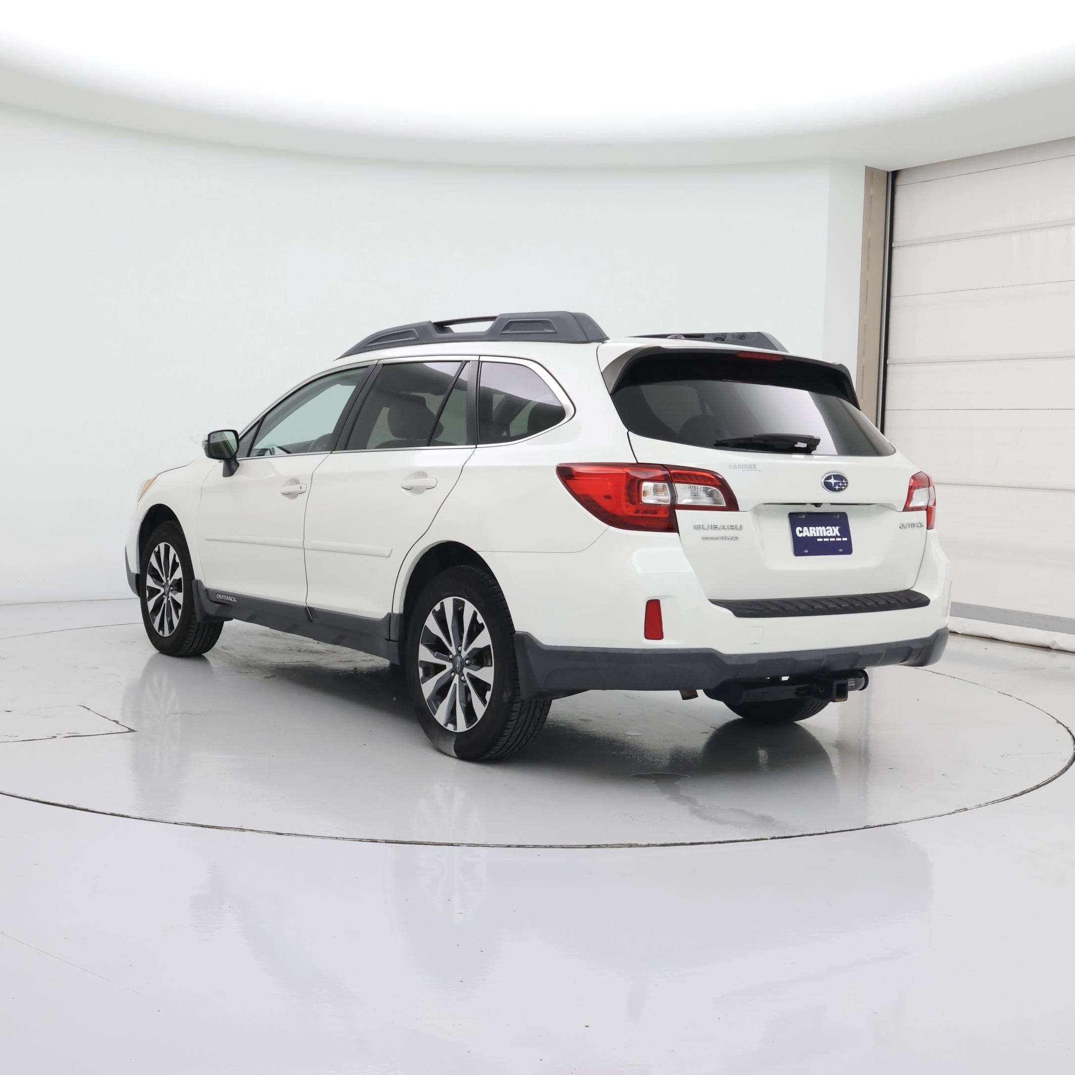 Thumbnail: 2015 Subaru Outback - 2