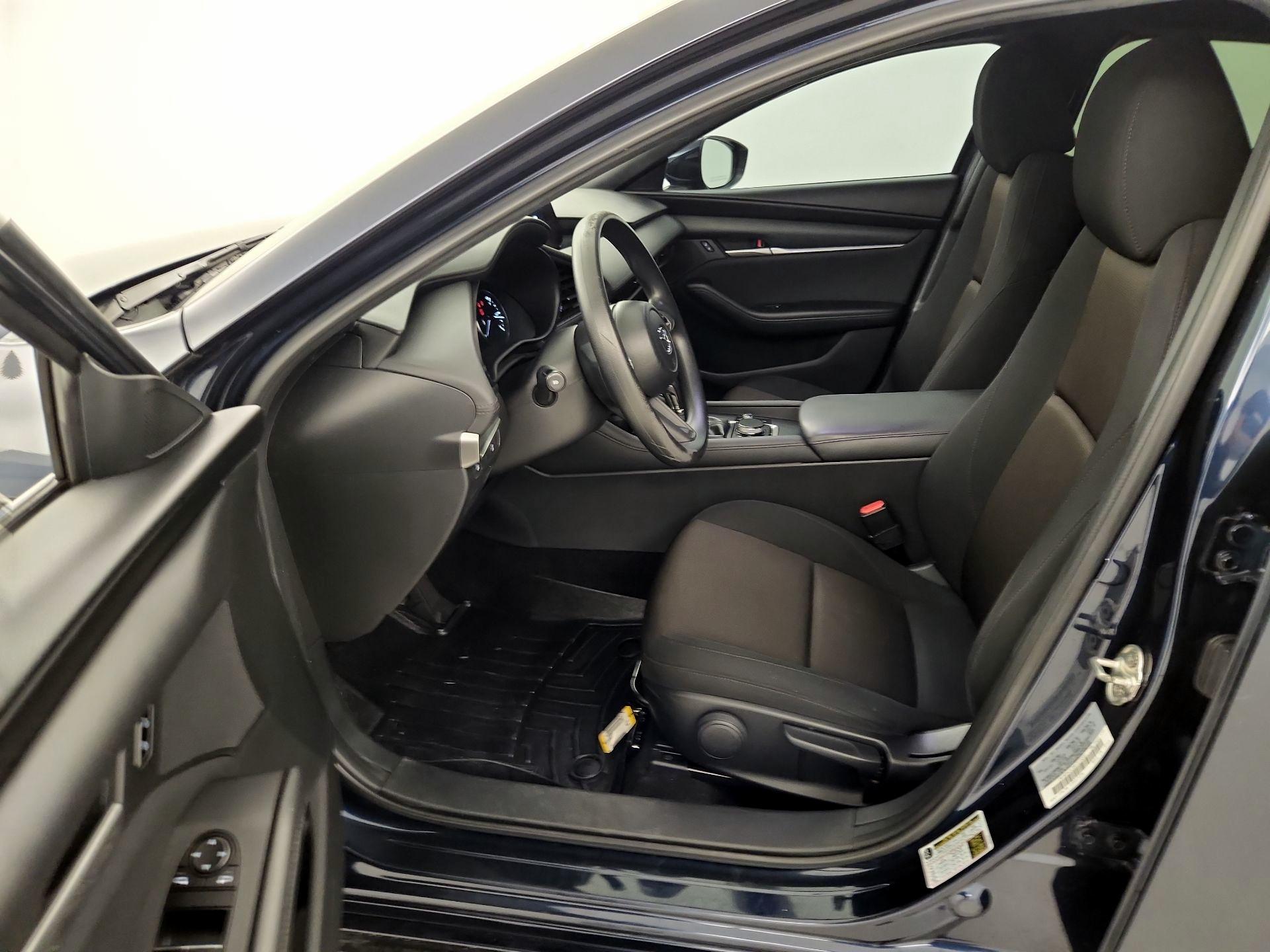 Thumbnail: 2021 Mazda Mazda3 - 11