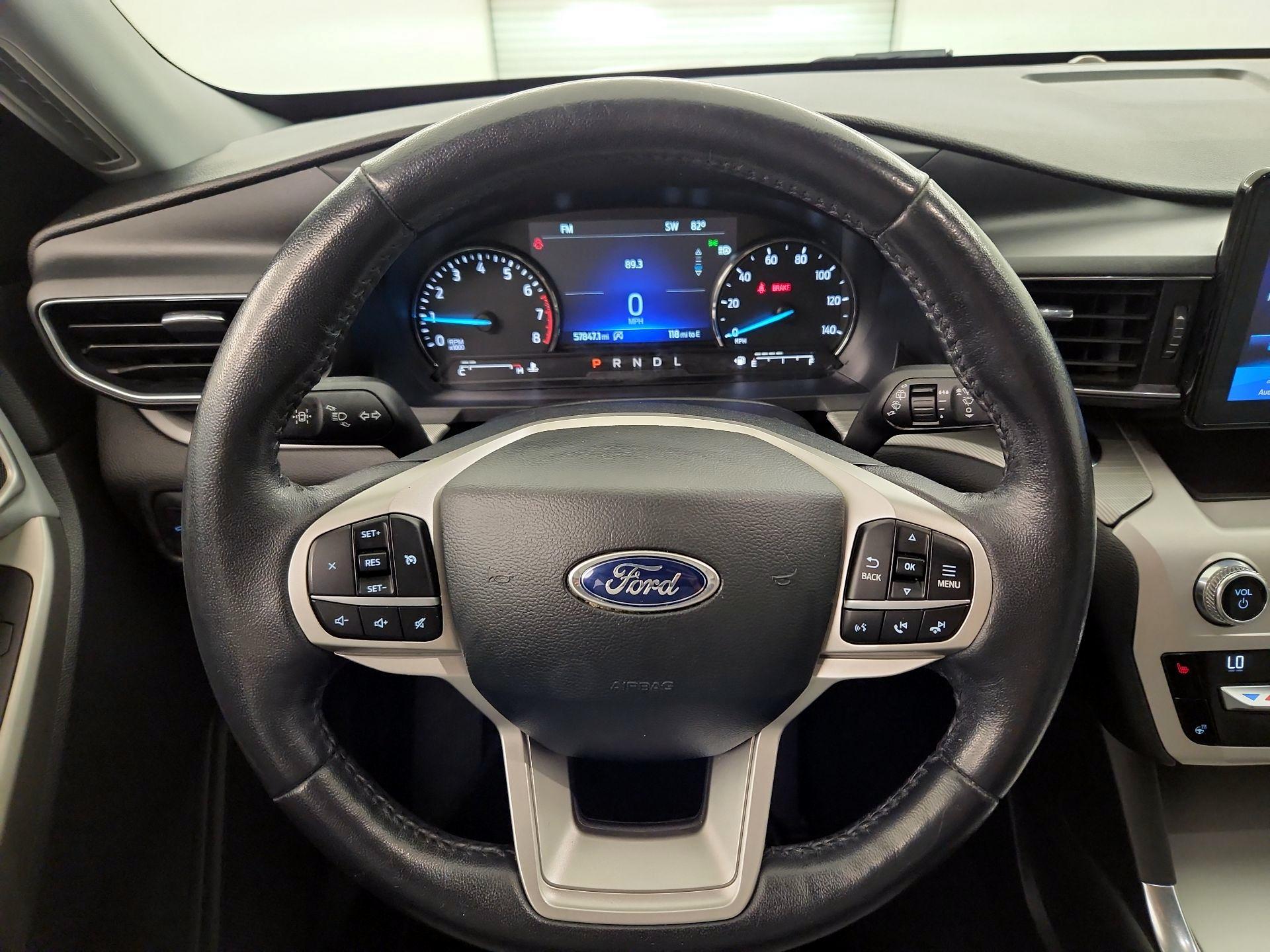 Thumbnail: 2021 Ford Explorer - 10