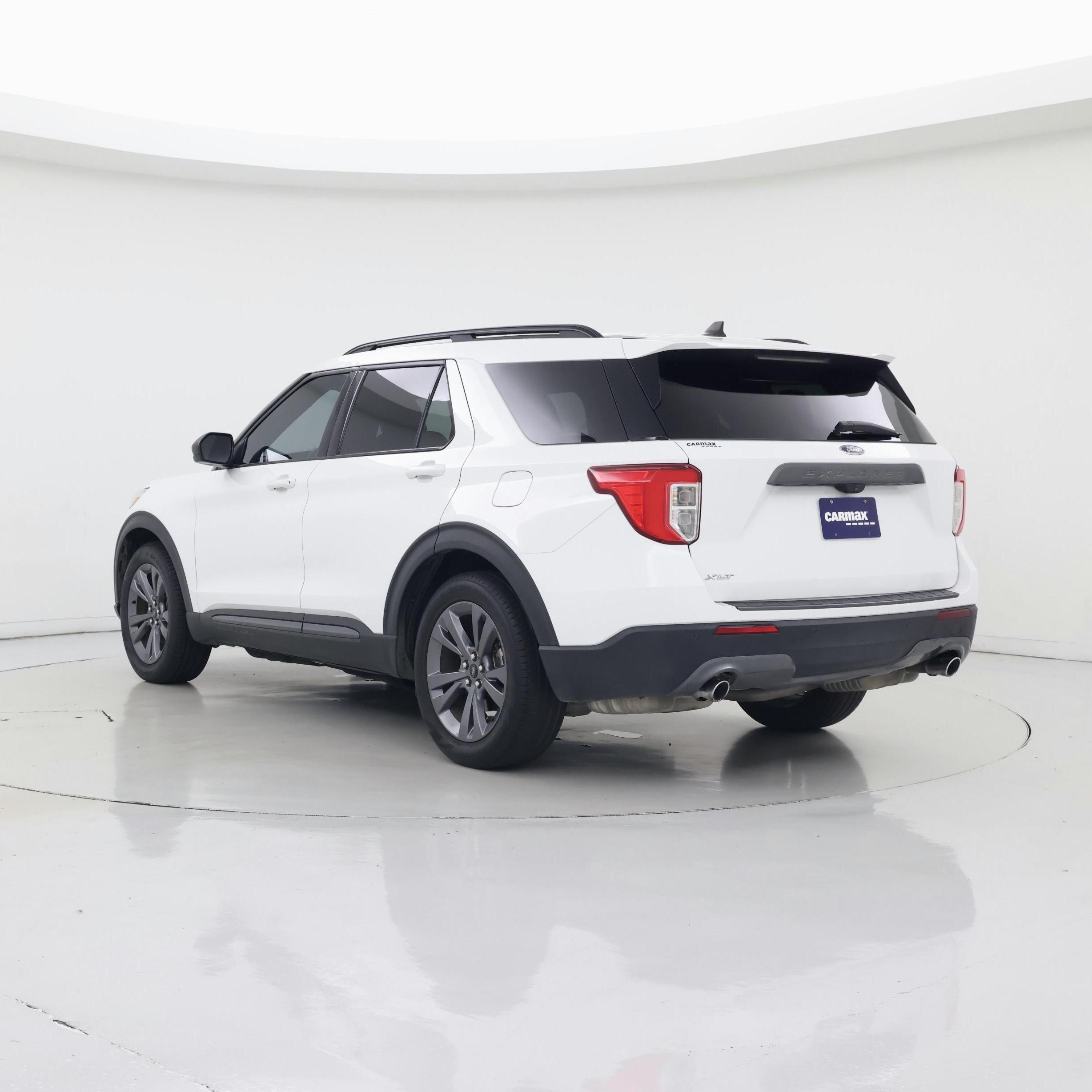 Thumbnail: 2021 Ford Explorer - 2