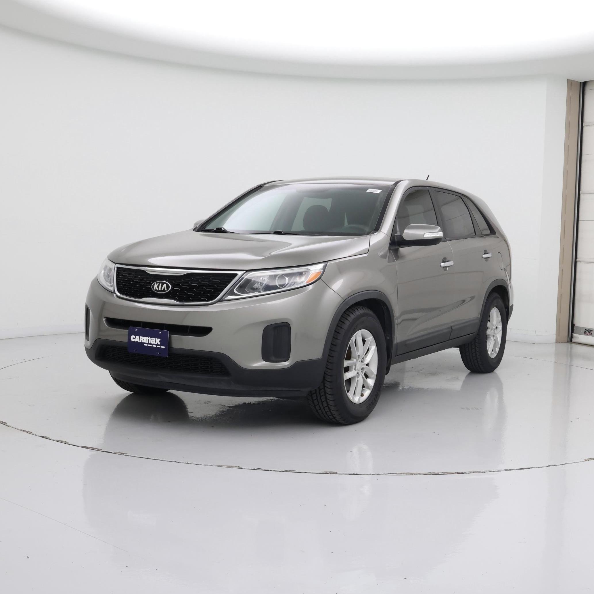 Thumbnail: 2015 Kia Sorento - 4