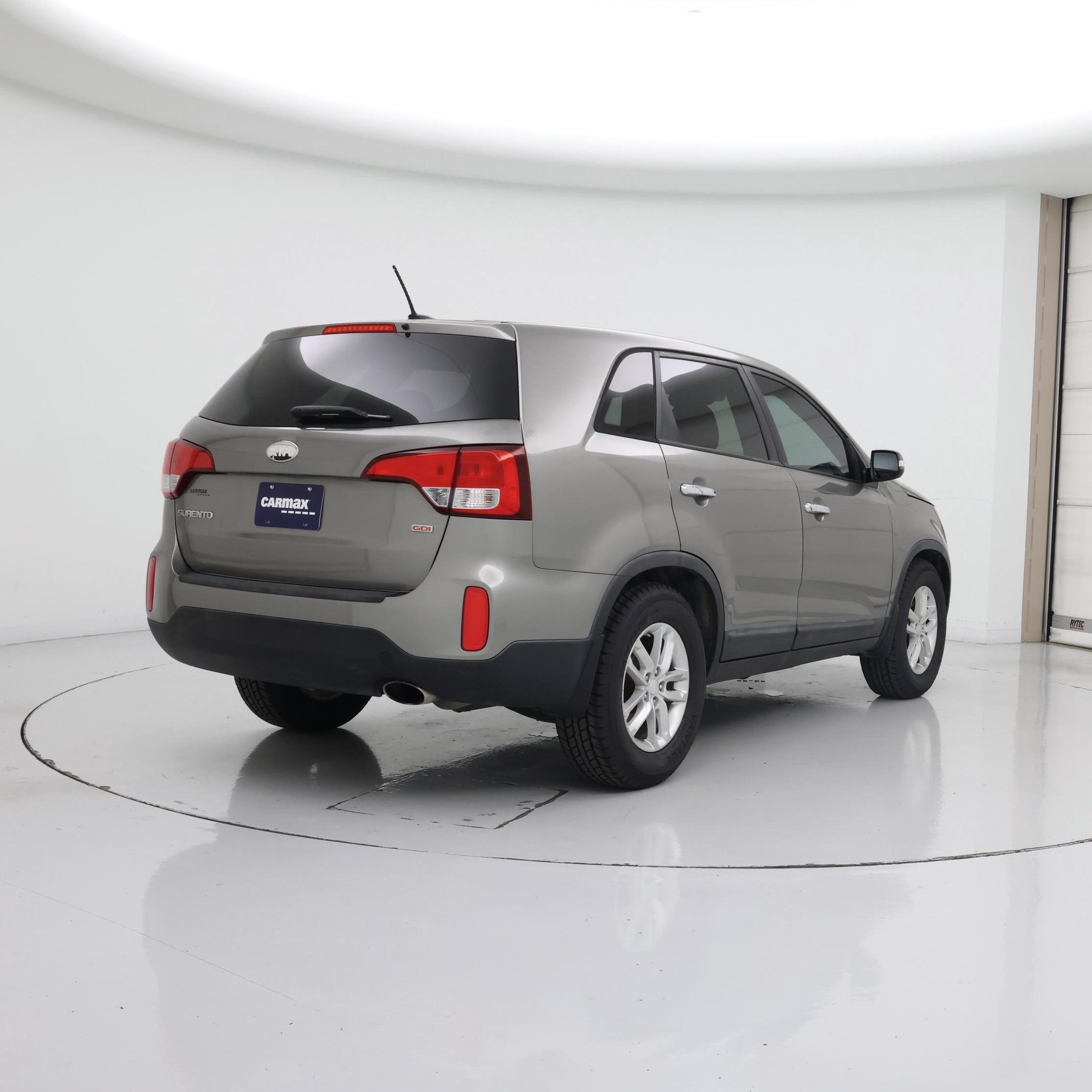 Thumbnail: 2015 Kia Sorento - 8