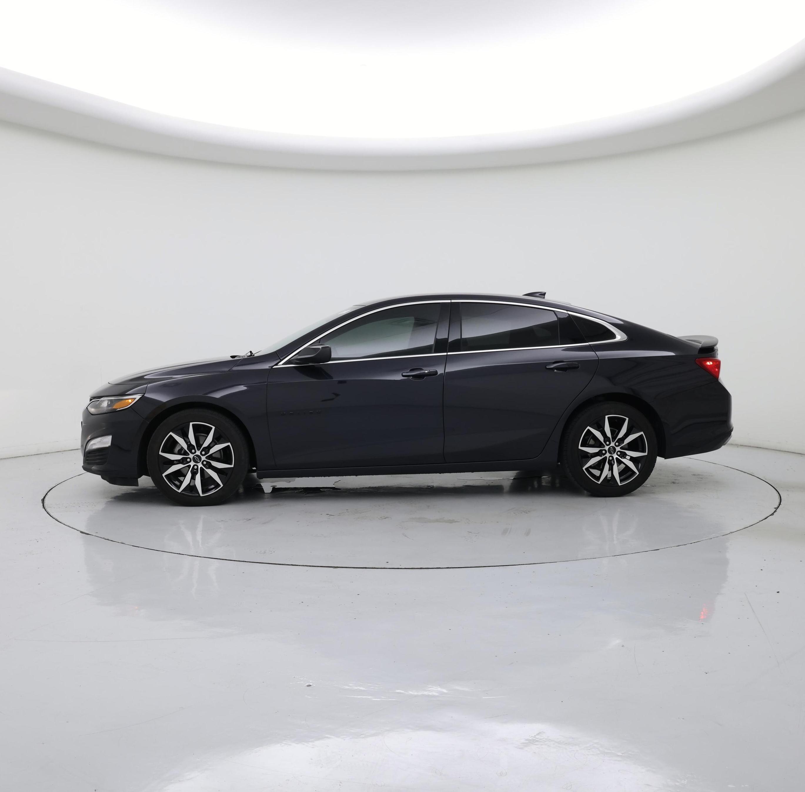 Thumbnail: 2023 Chevrolet Malibu - 3
