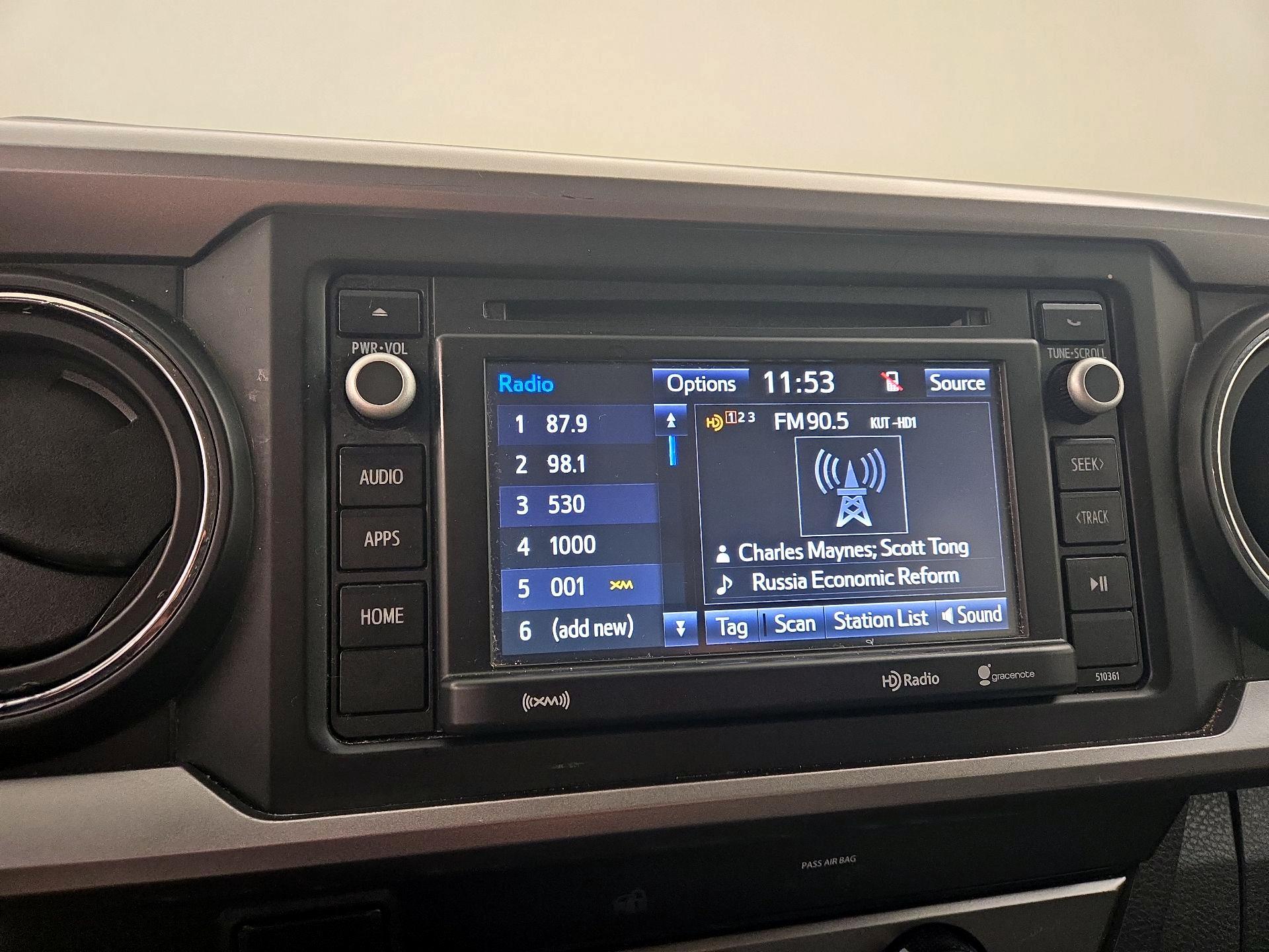 Thumbnail: 2019 Toyota Tacoma - 15