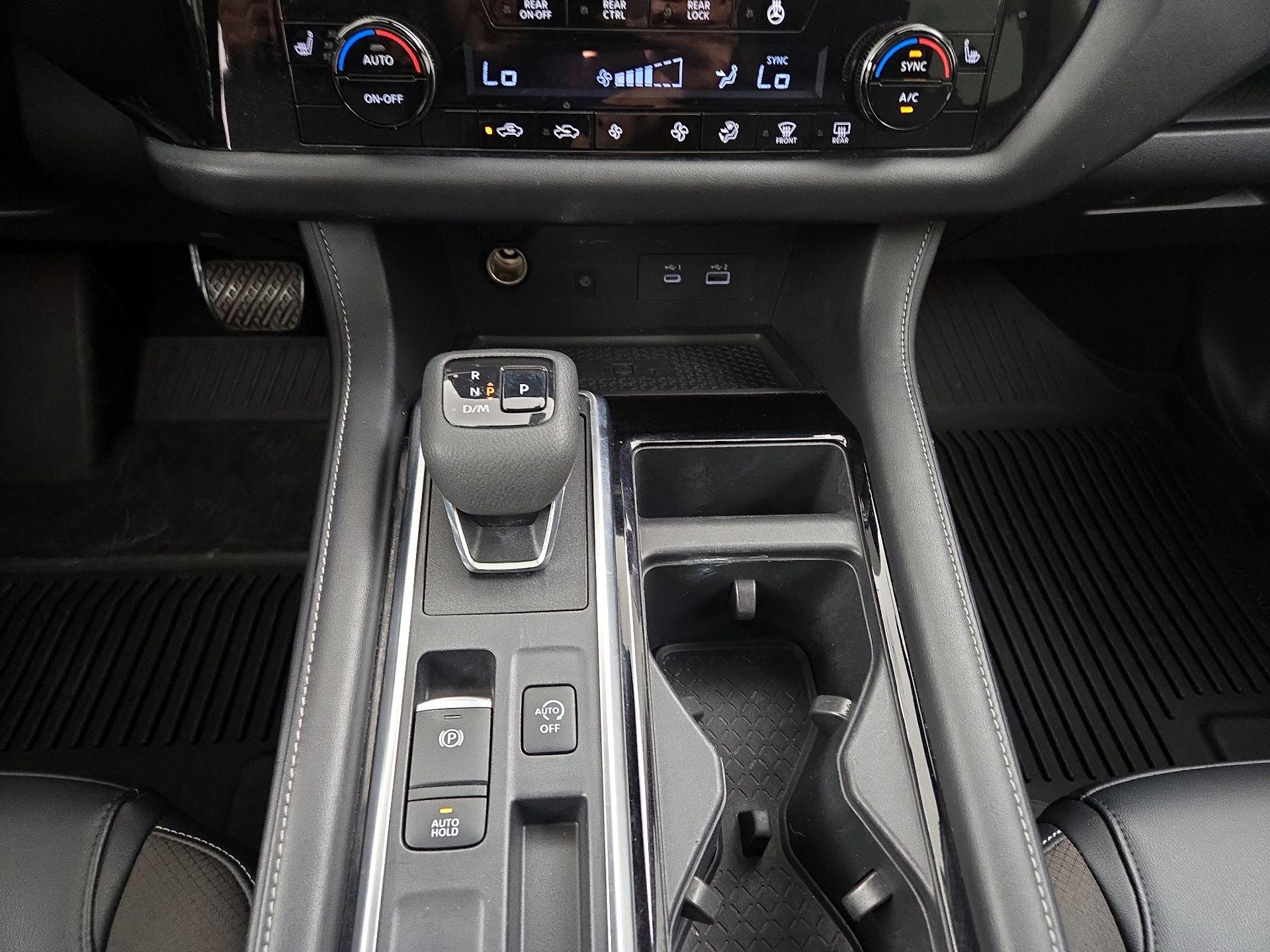 Thumbnail: 2022 Nissan Pathfinder - 18