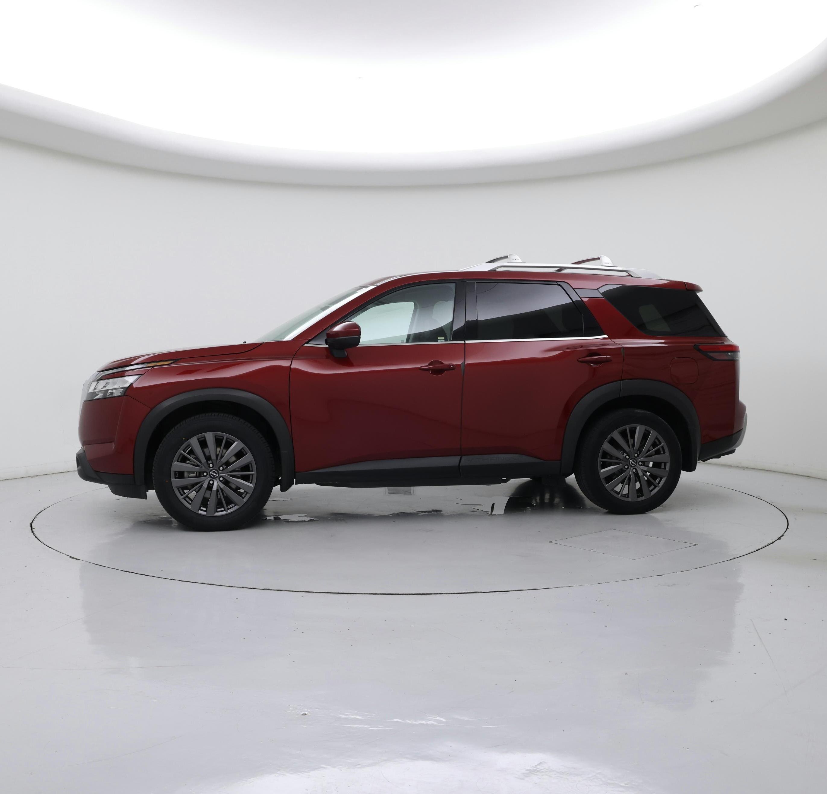 Thumbnail: 2022 Nissan Pathfinder - 3