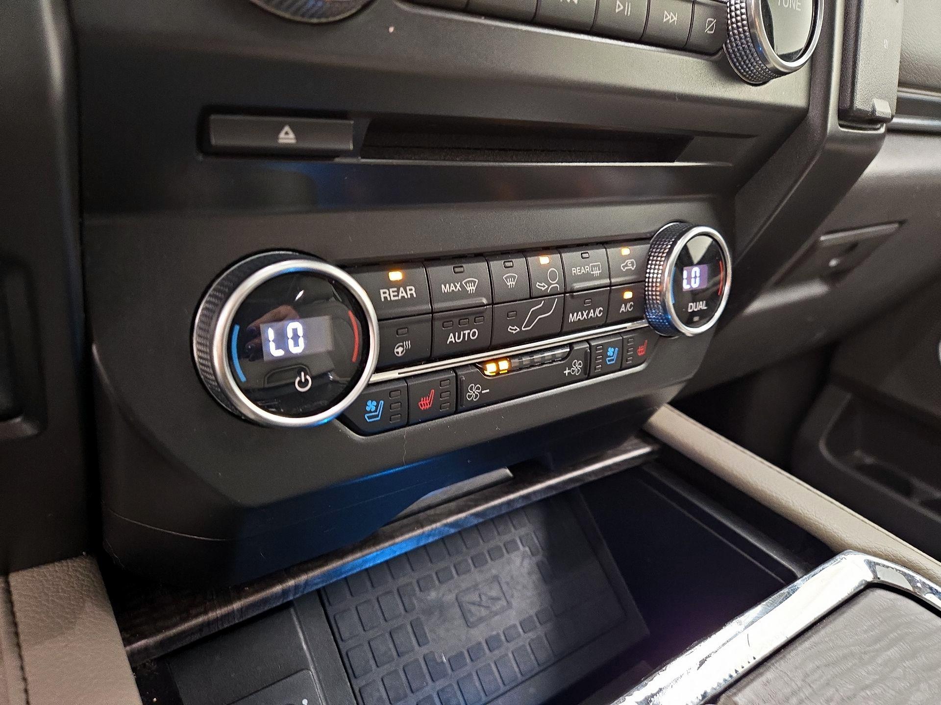 Thumbnail: 2018 Ford Expedition - 17