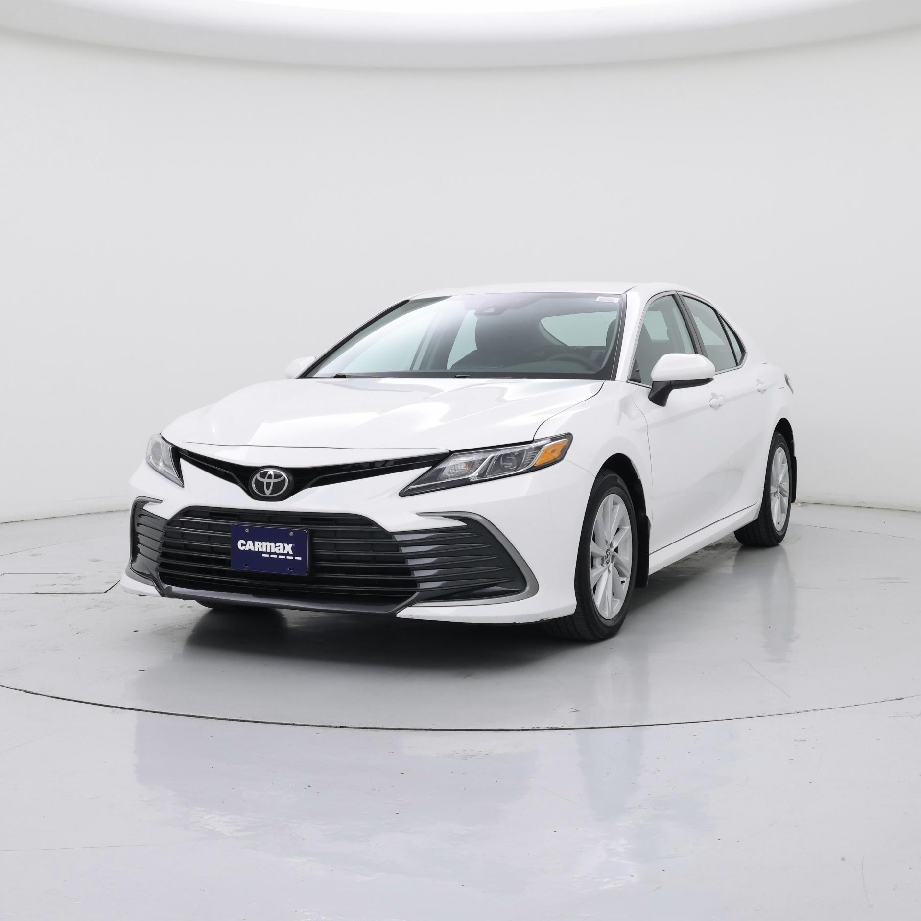 Thumbnail: 2022 Toyota Camry - 4