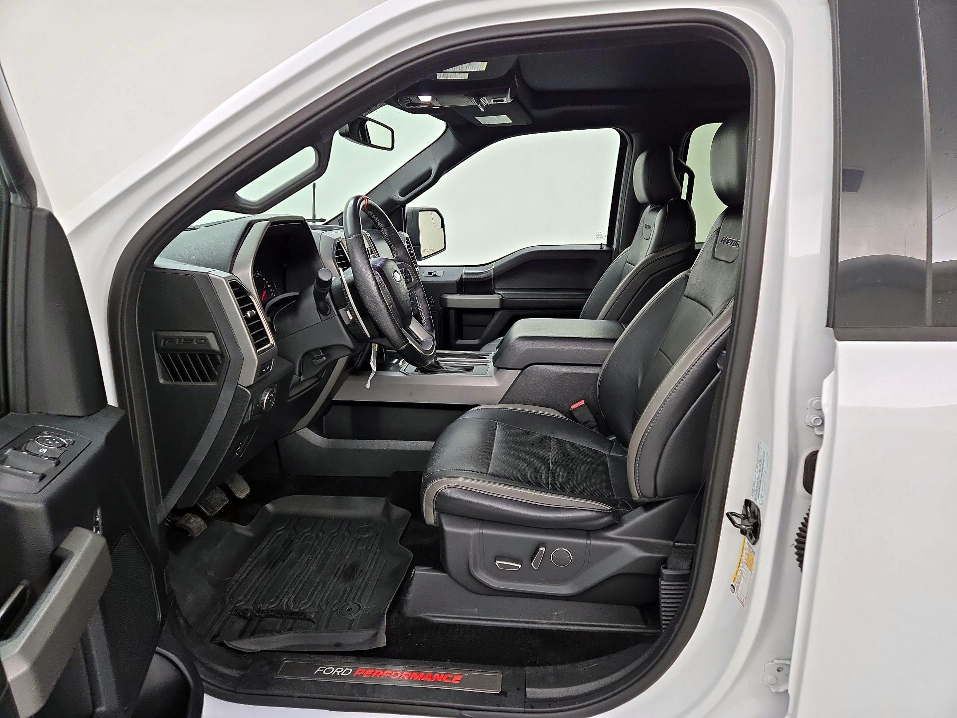 Thumbnail: 2017 Ford F-150 - 11