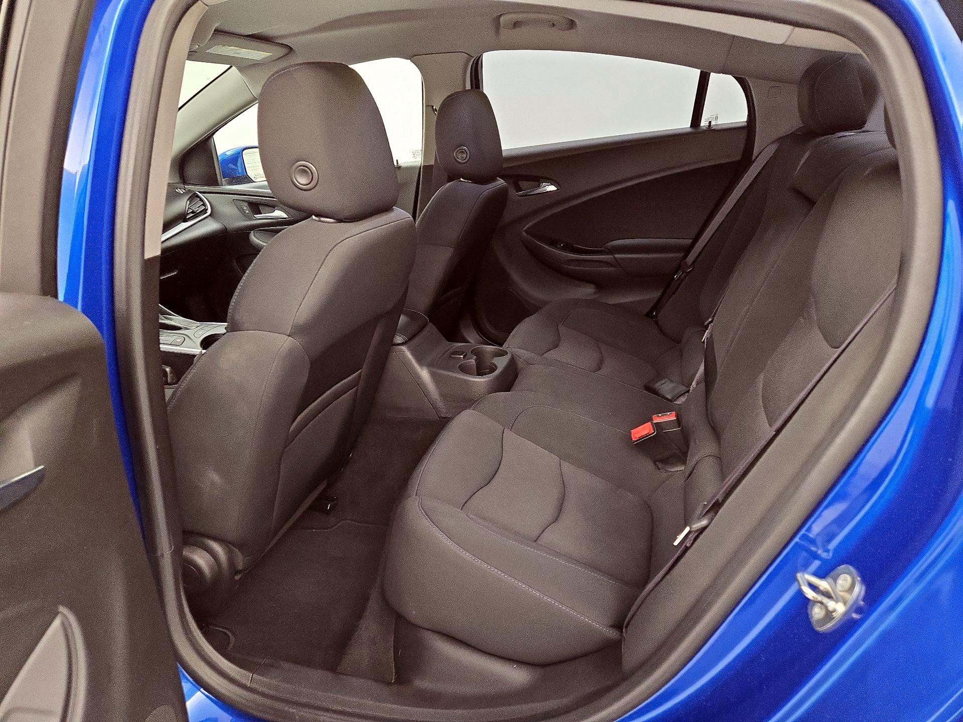 Thumbnail: 2017 Chevrolet Volt - 19