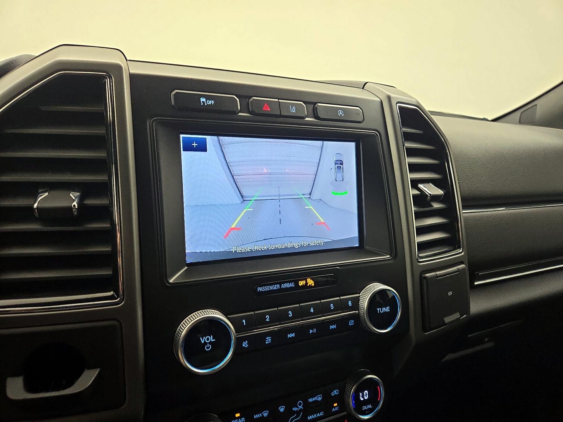 Thumbnail: 2020 Ford Expedition - 15