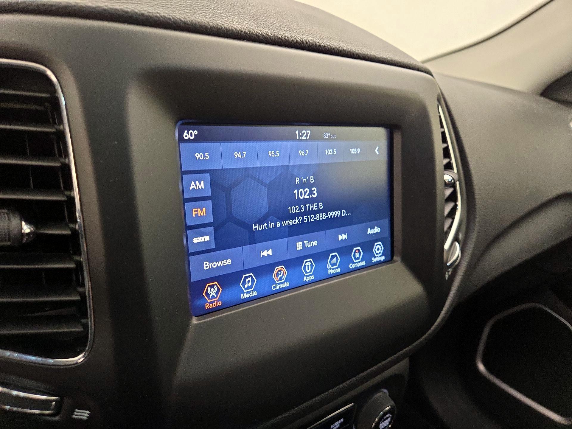 Thumbnail: 2018 Jeep Compass - 15