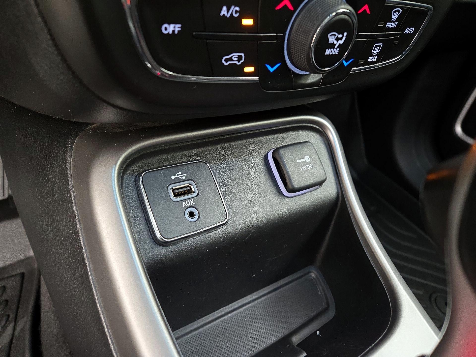 Thumbnail: 2018 Jeep Compass - 18
