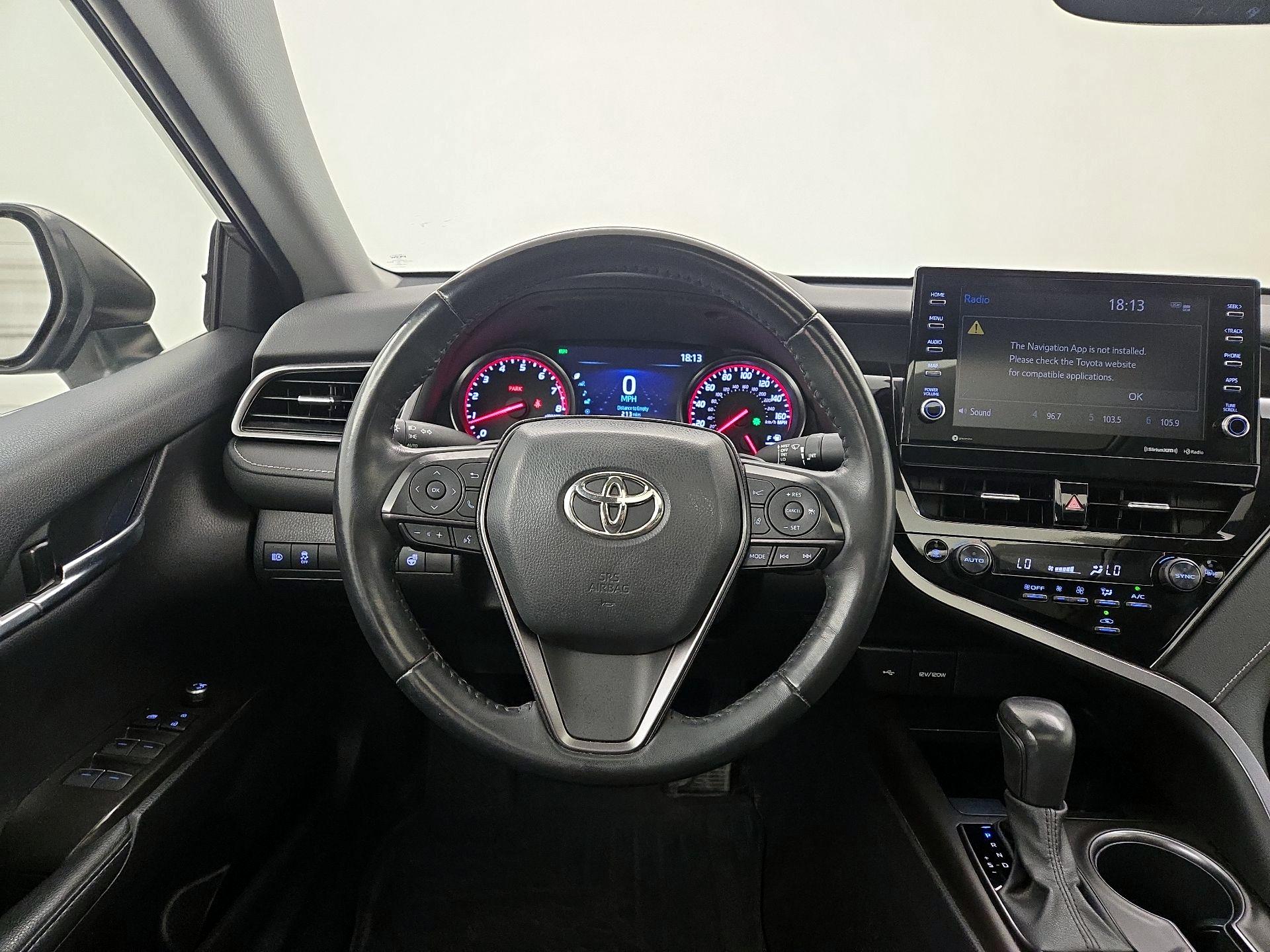 Thumbnail: 2023 Toyota Camry - 10