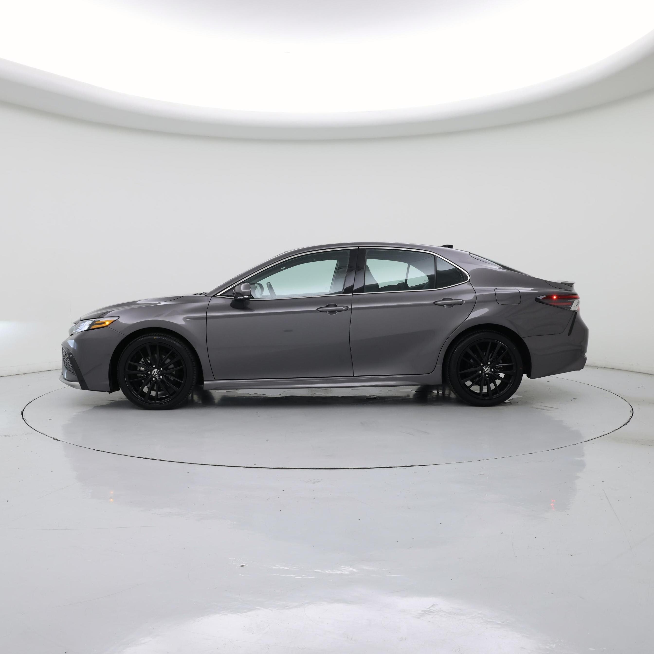 Thumbnail: 2023 Toyota Camry - 3