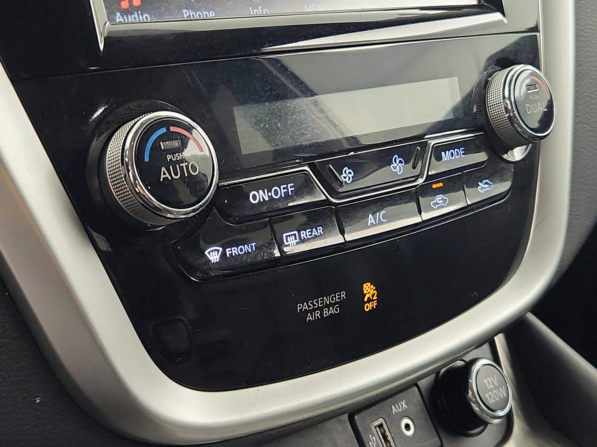 Thumbnail: 2018 Nissan Murano - 17