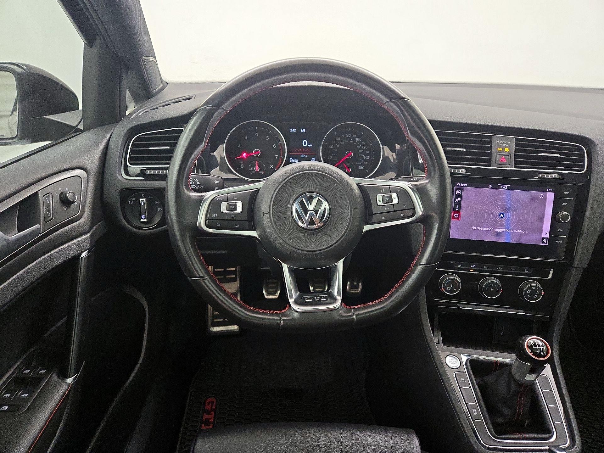 Thumbnail: 2021 Volkswagen Golf - 10