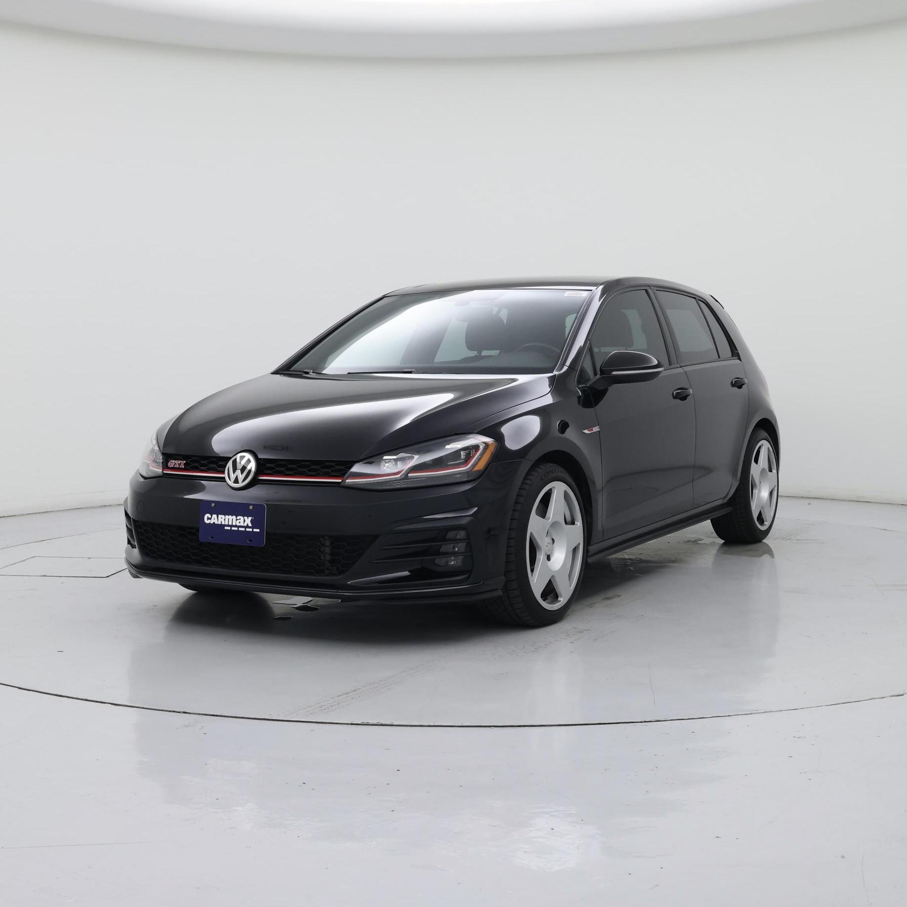 Thumbnail: 2021 Volkswagen Golf - 4
