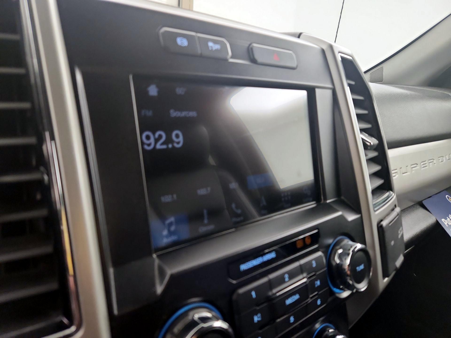 Thumbnail: 2019 Ford F-250 - 16