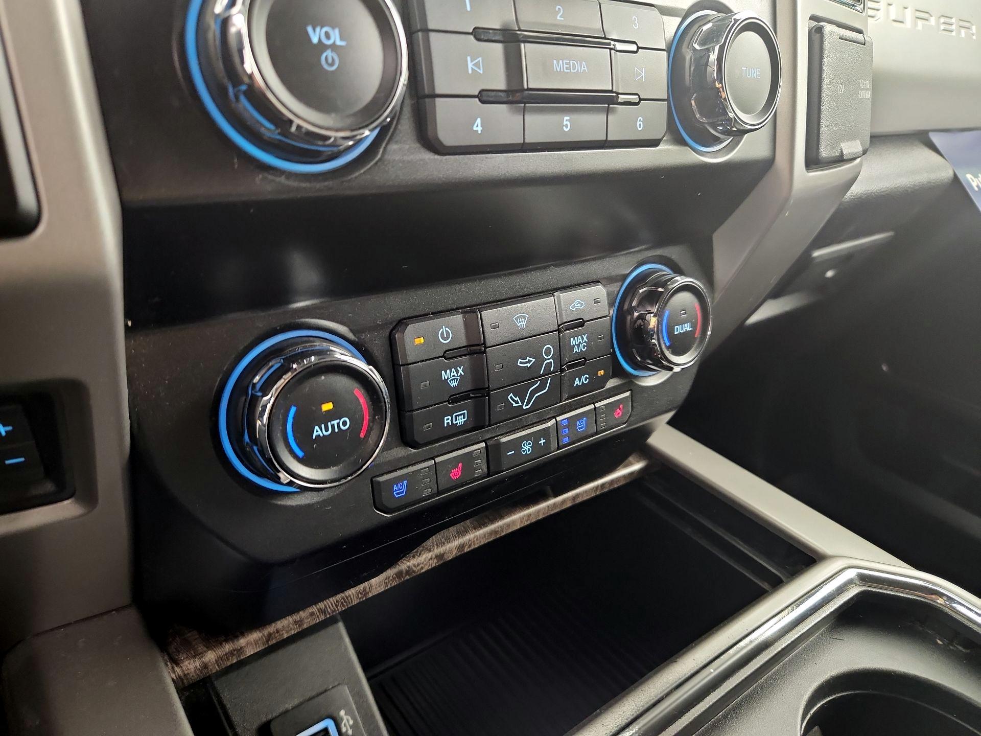 Thumbnail: 2019 Ford F-250 - 17