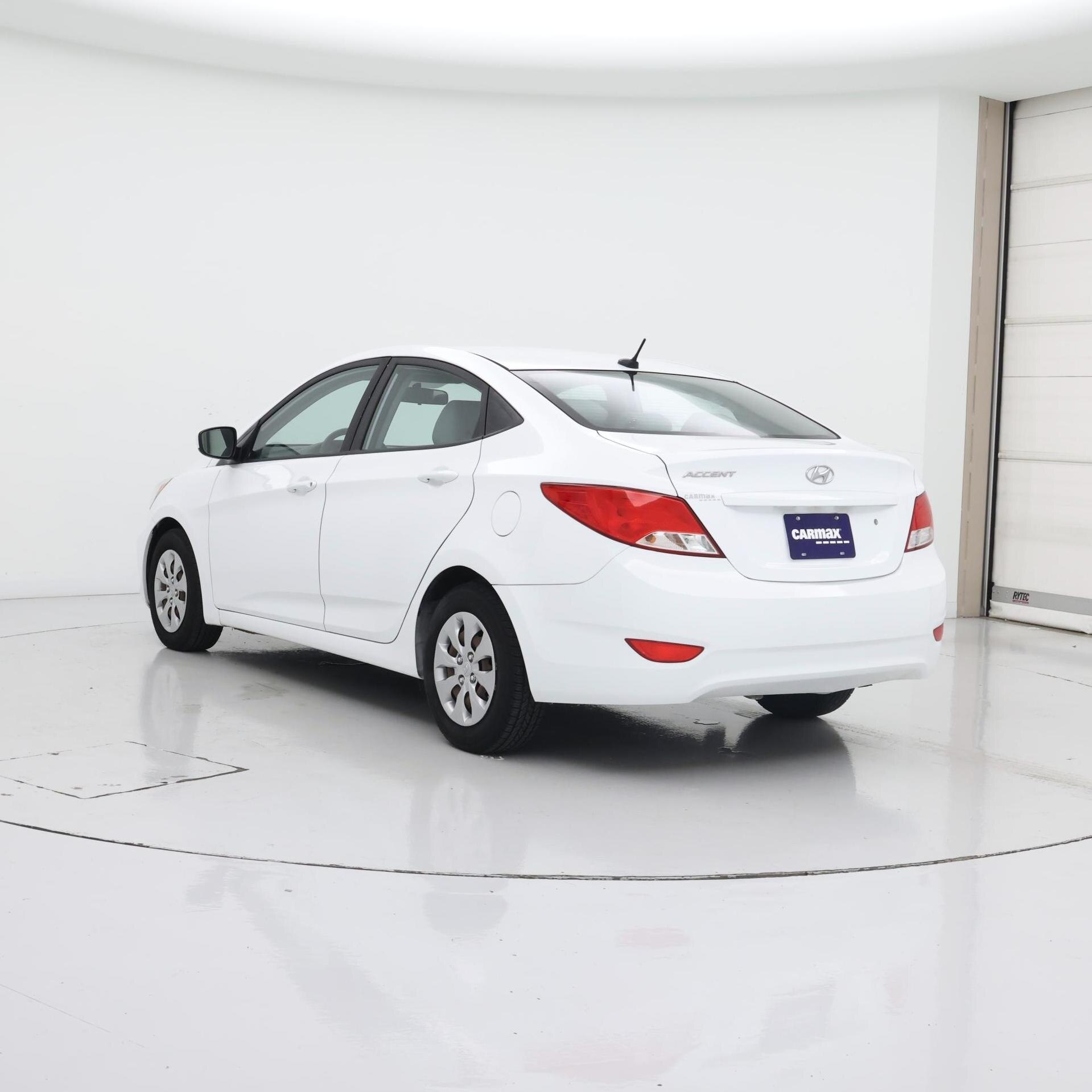 Thumbnail: 2017 Hyundai Accent - 2